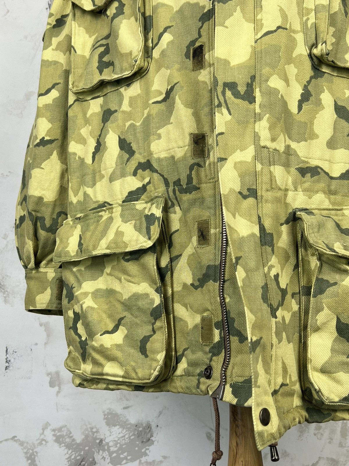 Vintage Vintage Military Camouflage Field Jacket Parka Size S - M Size US M / EU 48-50 / 2 - 5 Thumbnail