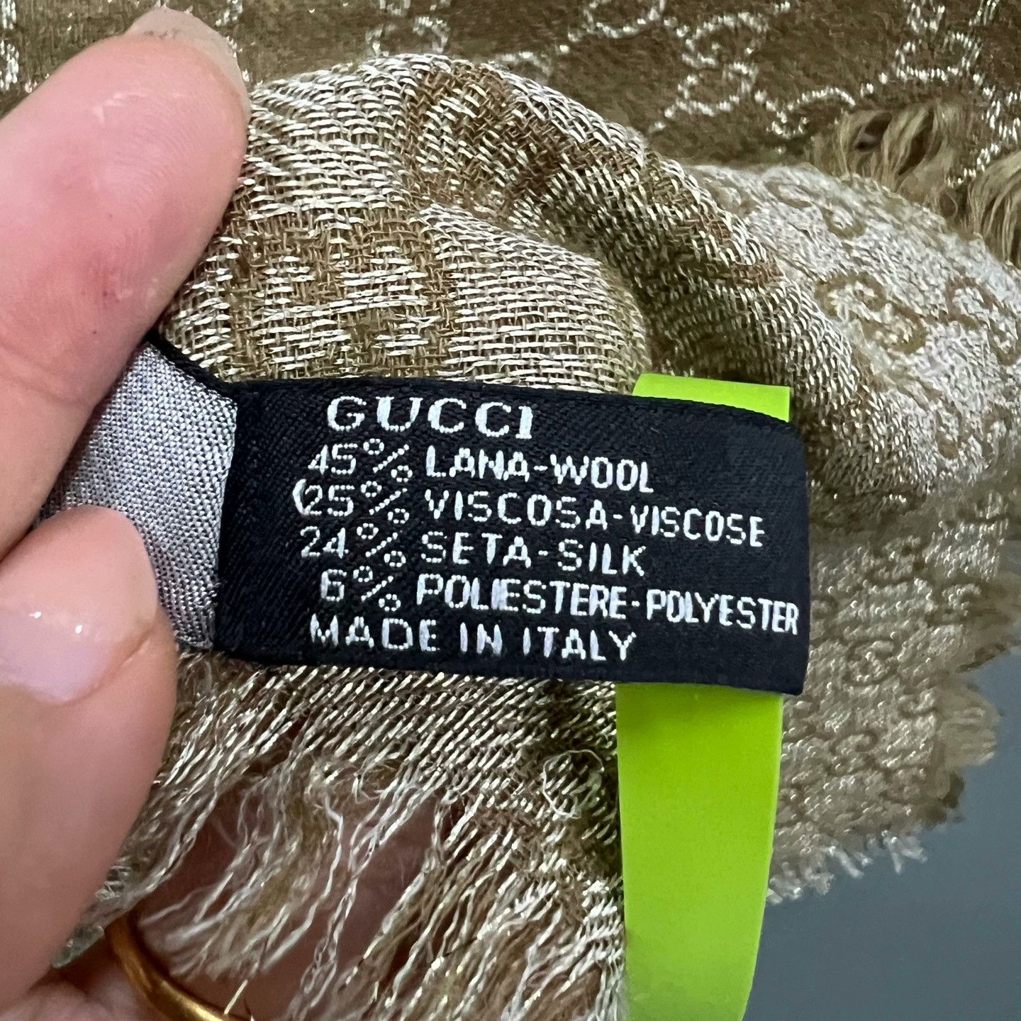 Gucci Gucci Gold Thread GG Print Scarf Size ONE SIZE - 5 Thumbnail
