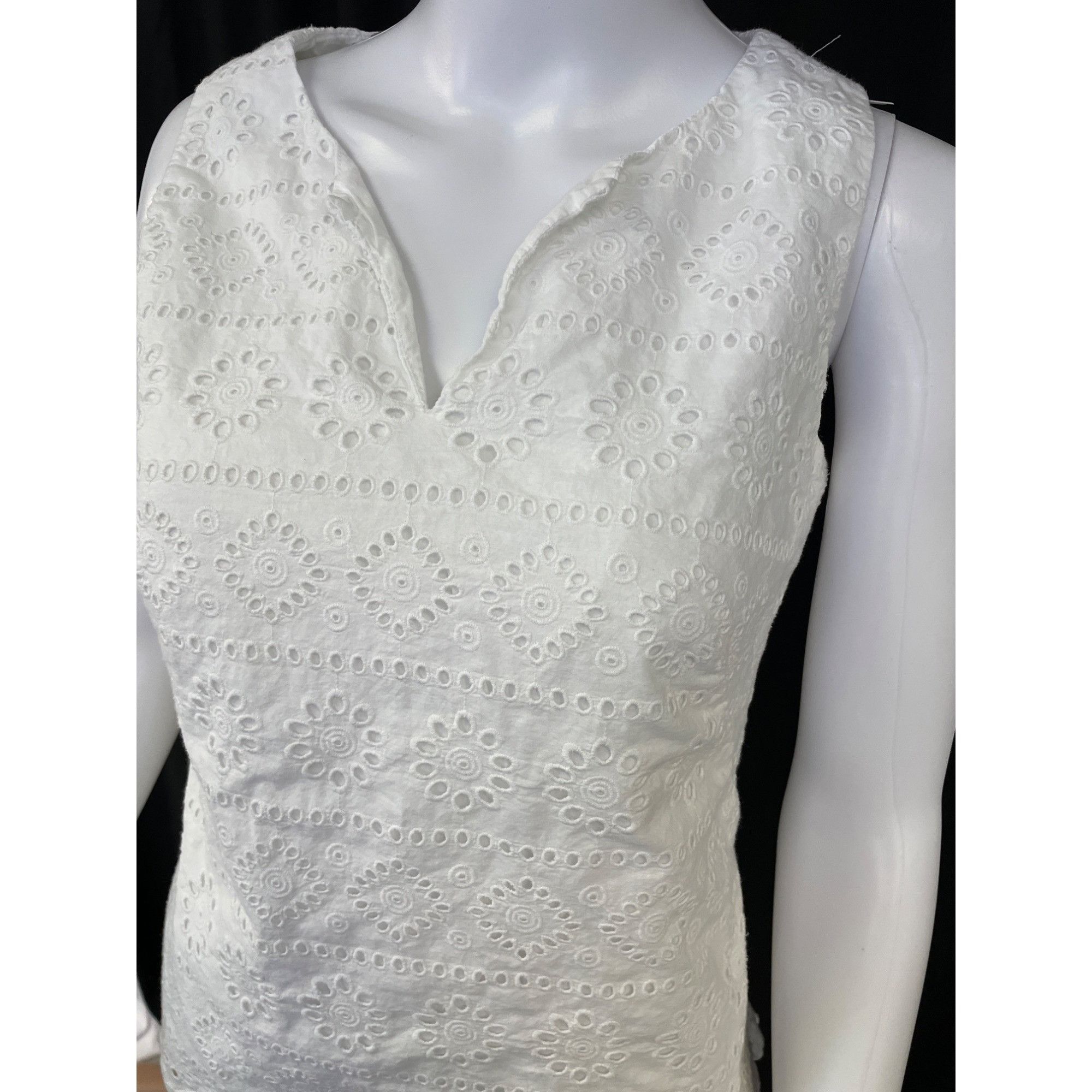 Vineyard Vines Vineyard Vines Women's White Sleeveless Shirt/Blouse Scallop Size S / US 4 / IT 40 - 2 Thumbnail