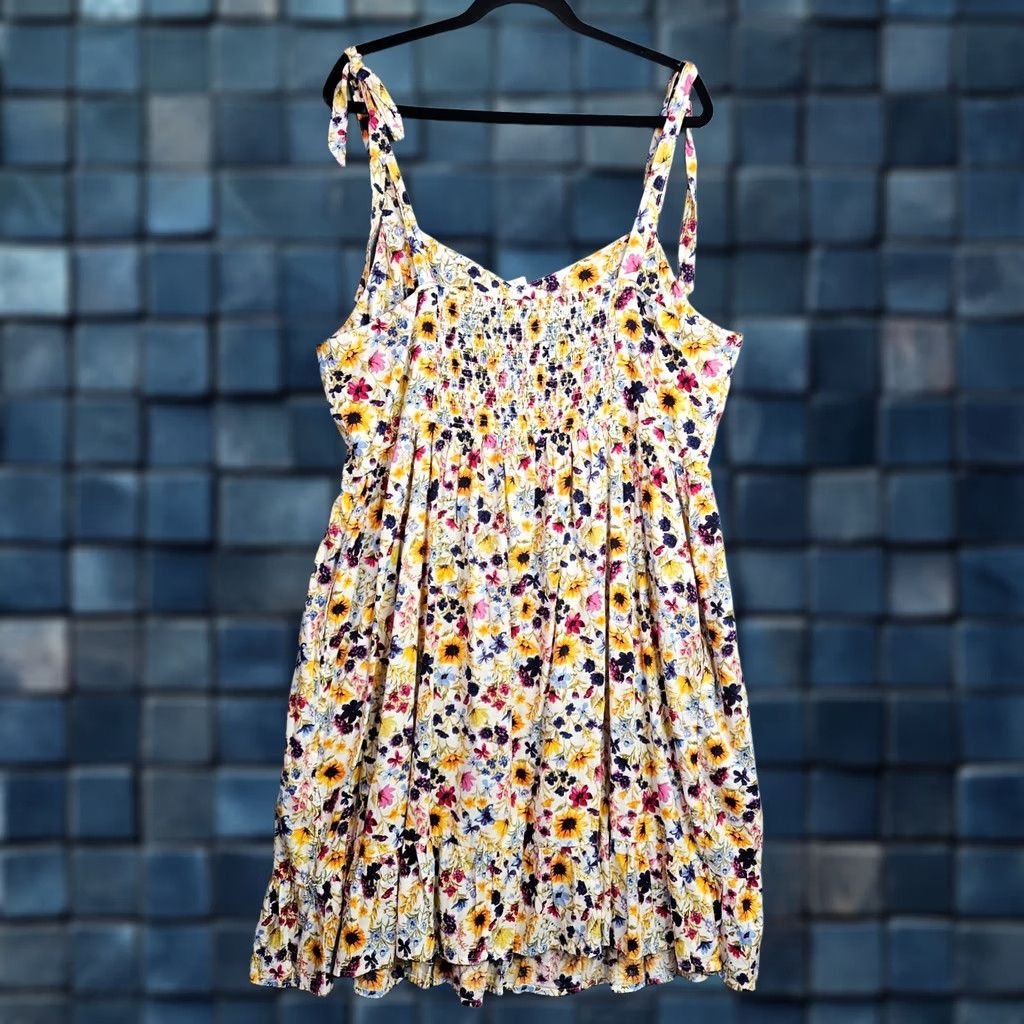 Old Navy Old Navy Floral Cami Dress Women's XL Tall Sleeveless Strappy Blue A-Line Casual V-Neck? Size XL / US 12-14 / IT 48-50 - 1 Thumbnail