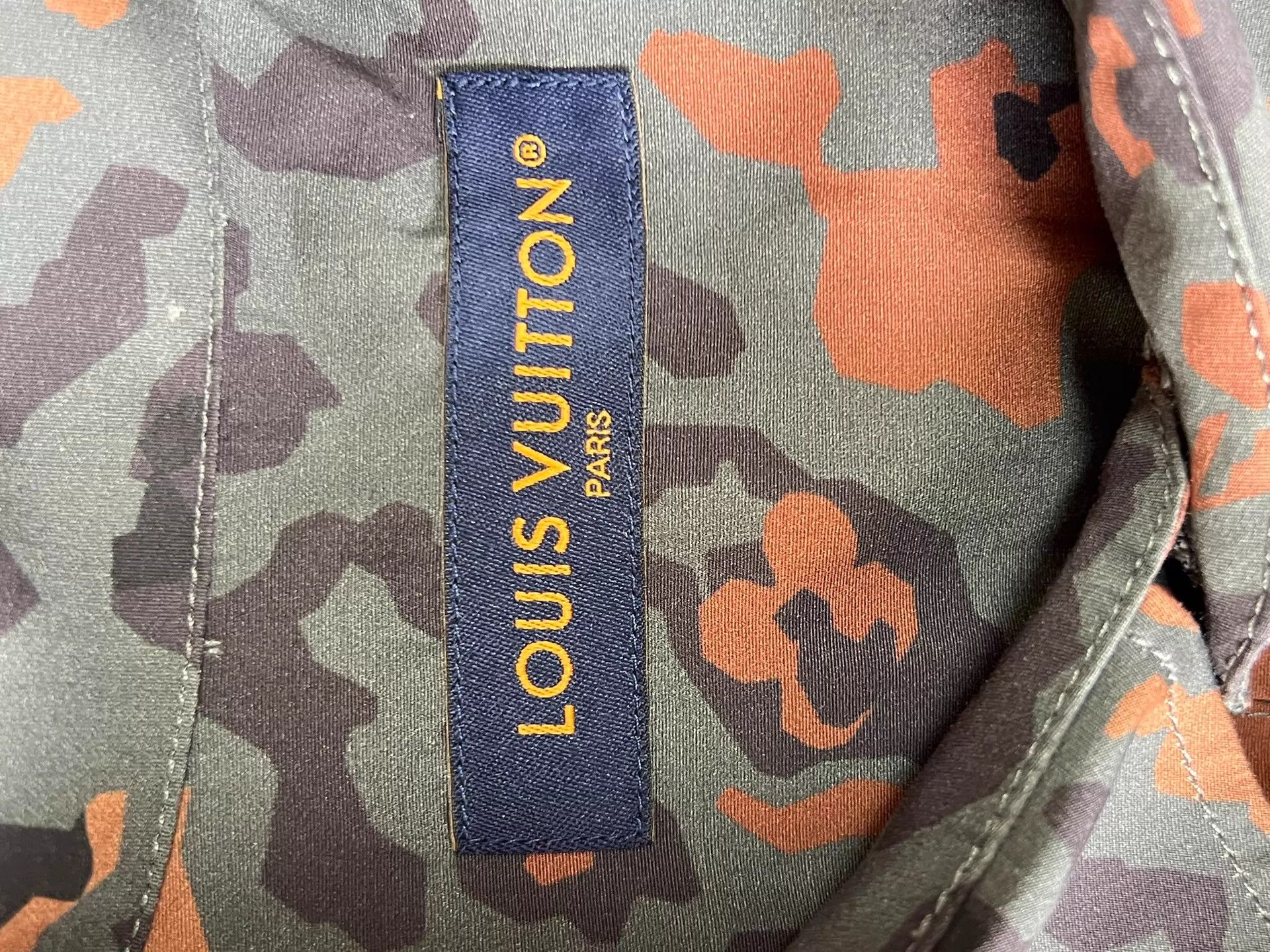 Louis Vuitton LV x Nigo Floral Camo Short Sleeve Shirt (XXL, LN) Size US XXL / EU 58 / 5 - 6 Thumbnail