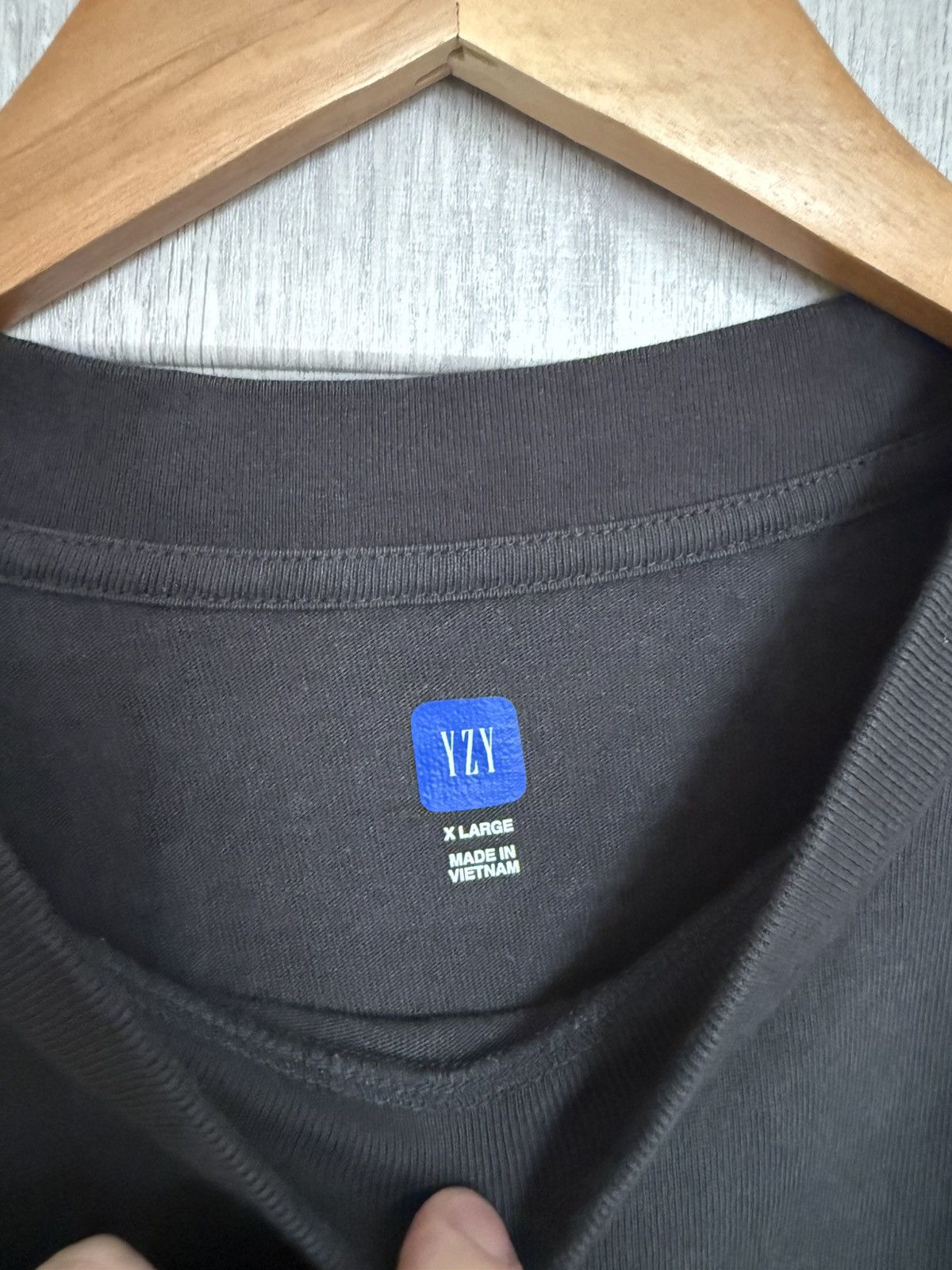 Gap YEEZY YZY GAP LONG SLEEVE SHIRT UNRELEASED 2024 Size US XL / EU 56 / 4 - 3 Thumbnail