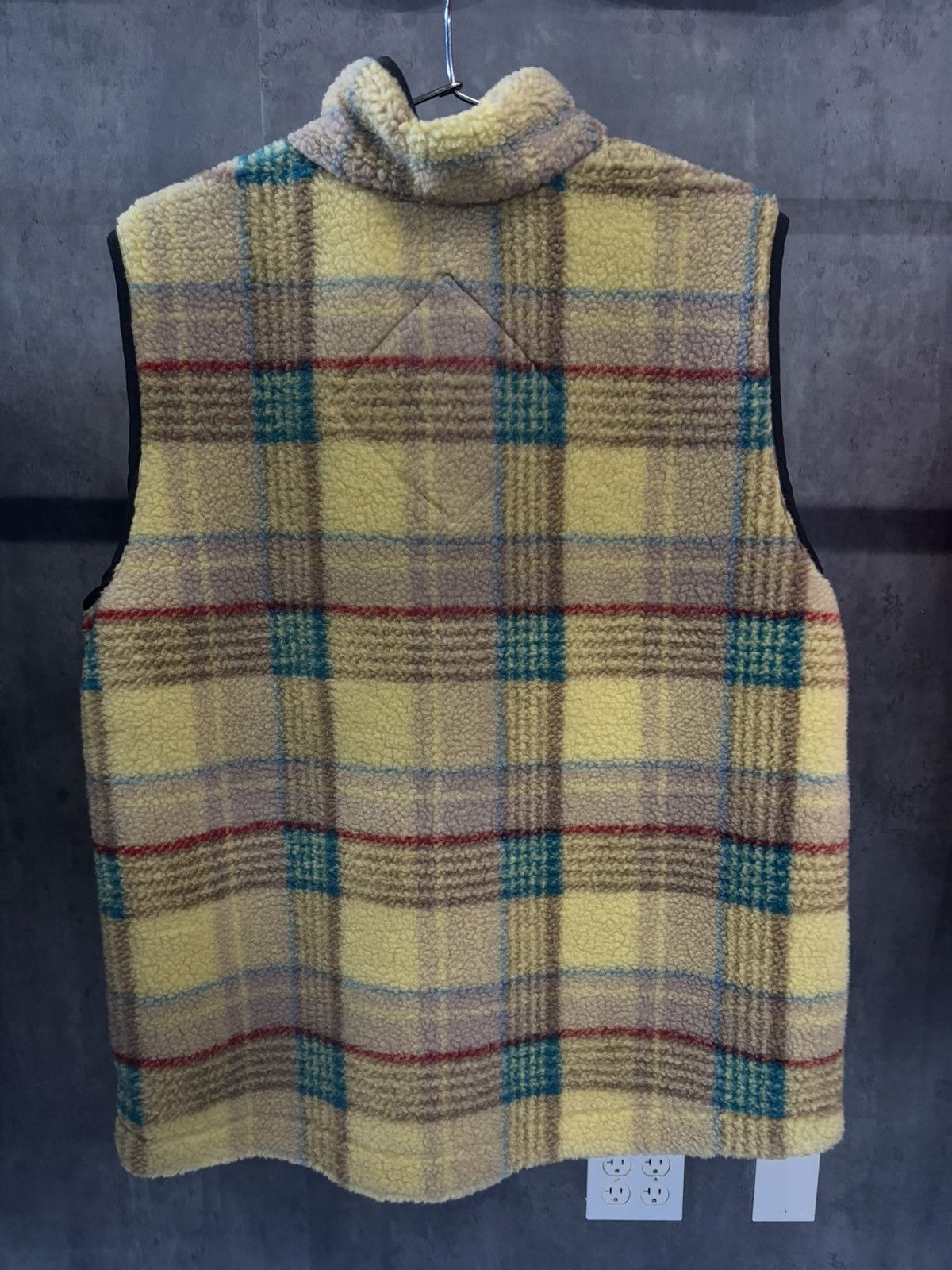 Canada Goose × NBA × Union LA CANADA GOOSE X NBA X UNION FLEECE VEST SIZE M Size US M / EU 48-50 / 2 - 10 Thumbnail
