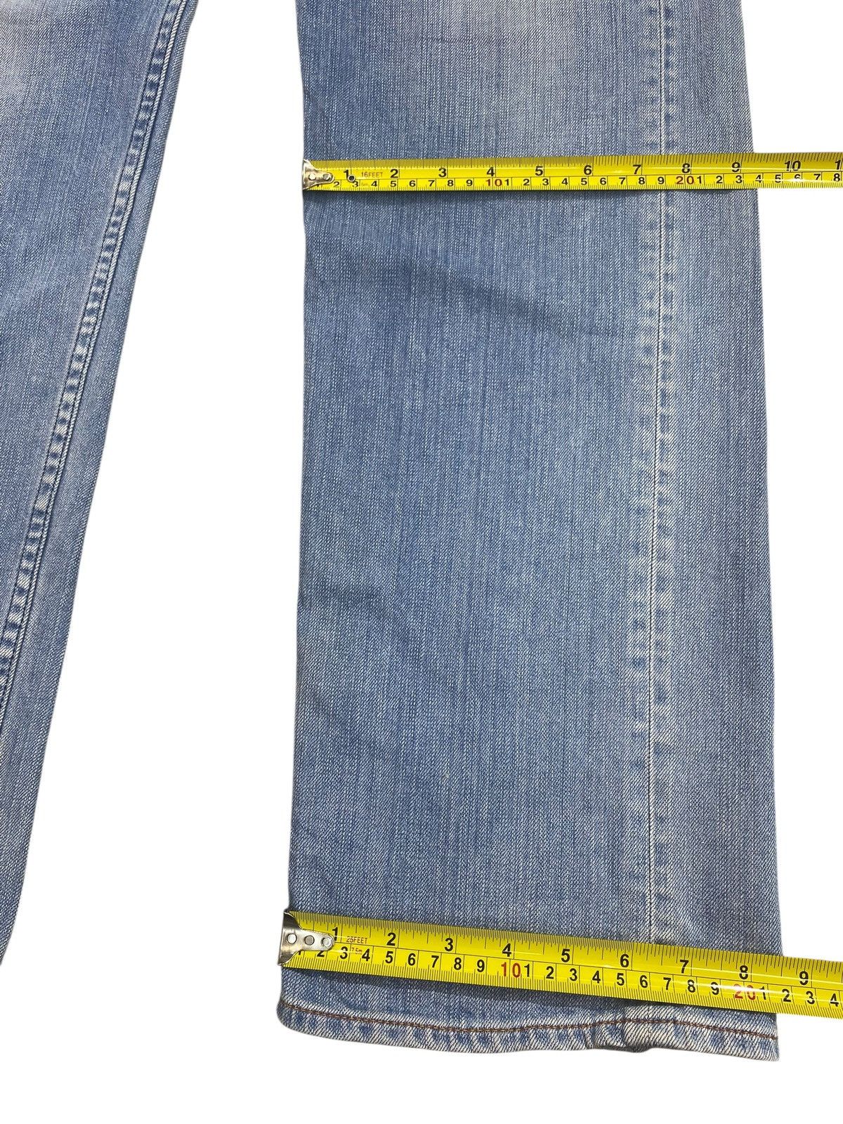 Japanese Brand Japanese Brand Faded Blue Wash Style Buckle Back Jeans Size US 32 / EU 48 - 11 Thumbnail