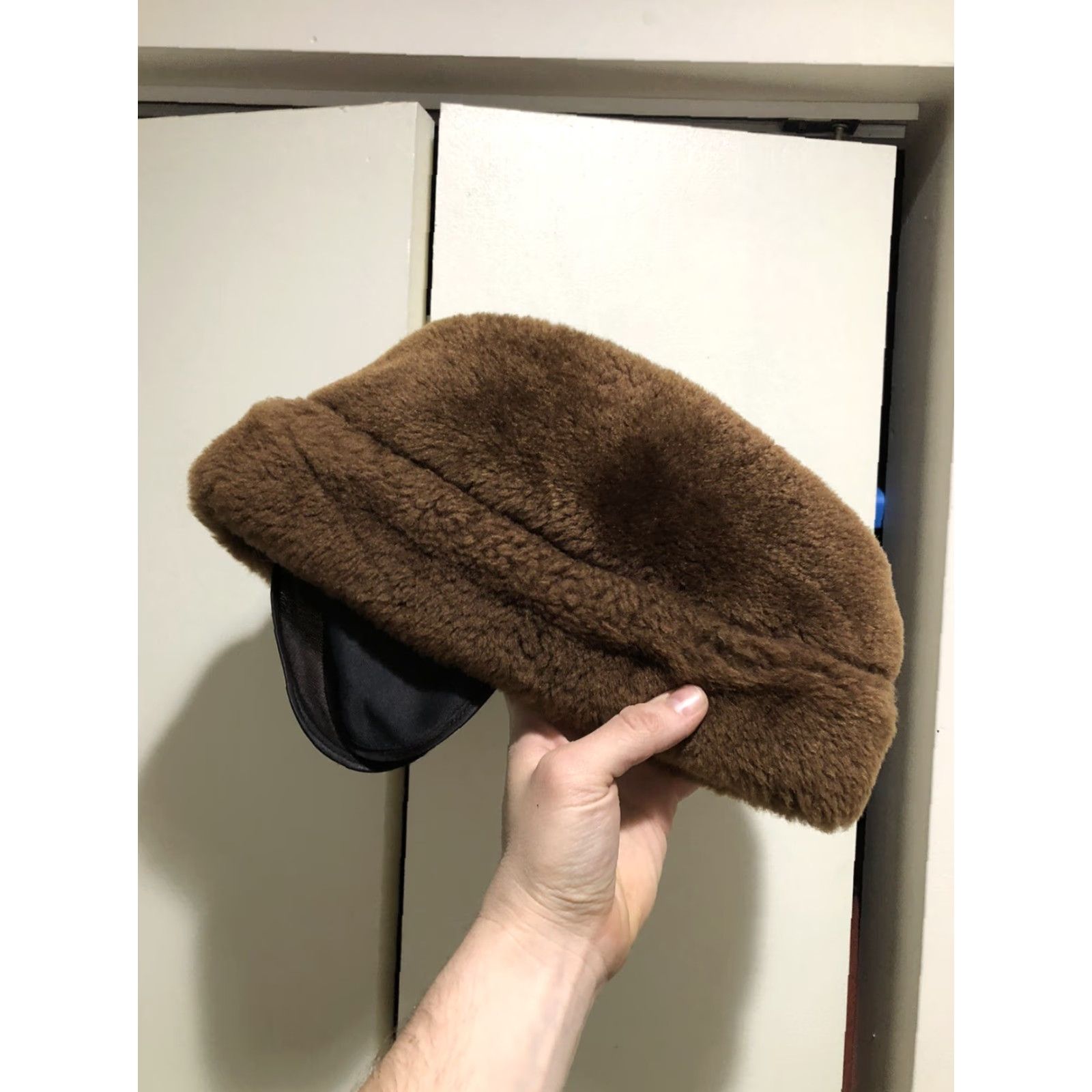 Eddie Bauer VINTAGE Eddie Bauer Trapper Hat Unisex Adults L Brown Grizzly Bear Winter Lined Hunting Outdoor Hat Size ONE SIZE - 2 Thumbnail