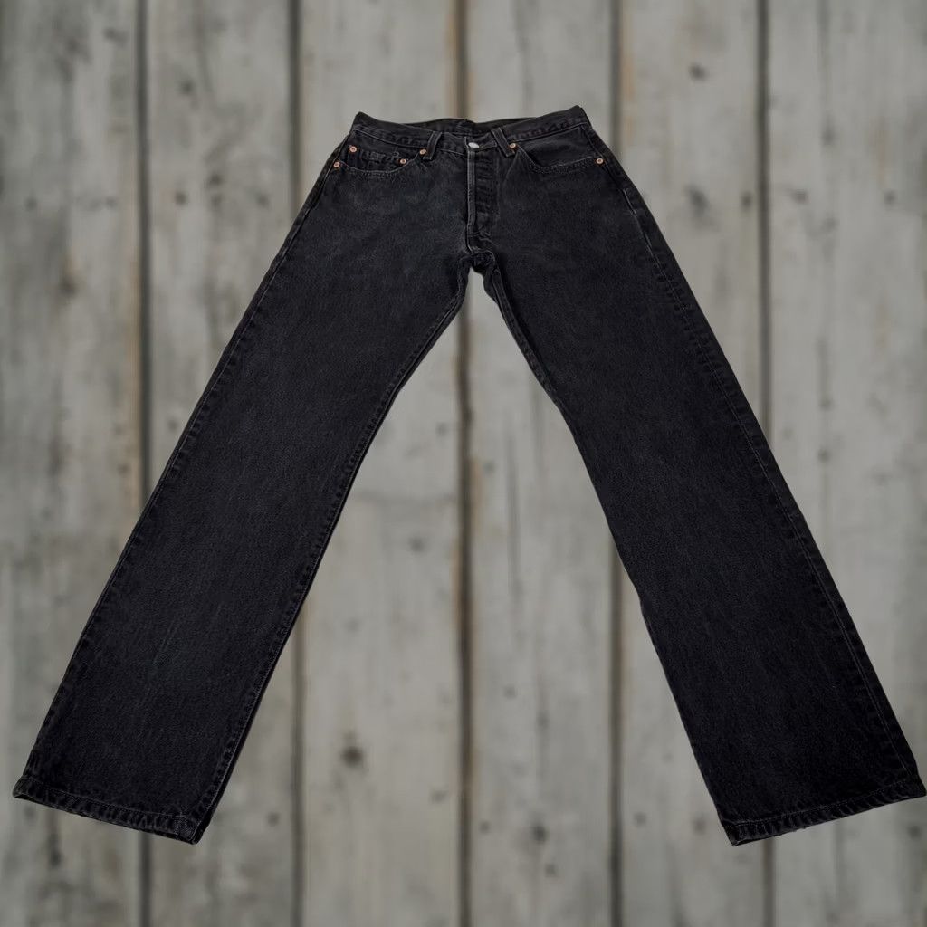 Levi's VINTAGE Levi's Jeans Mens 30x32 Black 501 Straight Fit Denim Pants Western 90s Mens Size US 30 / EU 46 - 1 Thumbnail