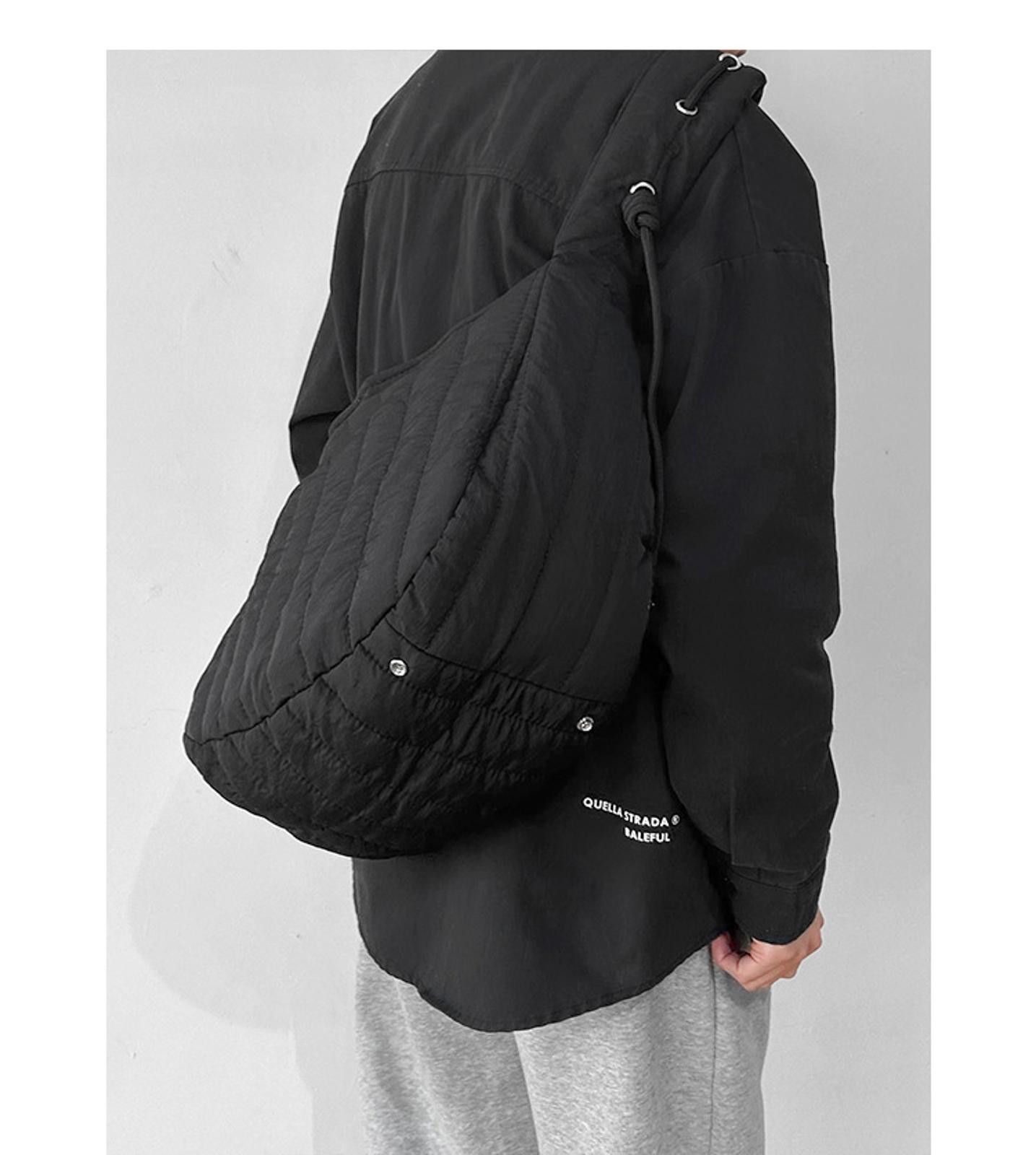 Other Stylish Black Quilted Sling Bag Size ONE SIZE - 3 Thumbnail