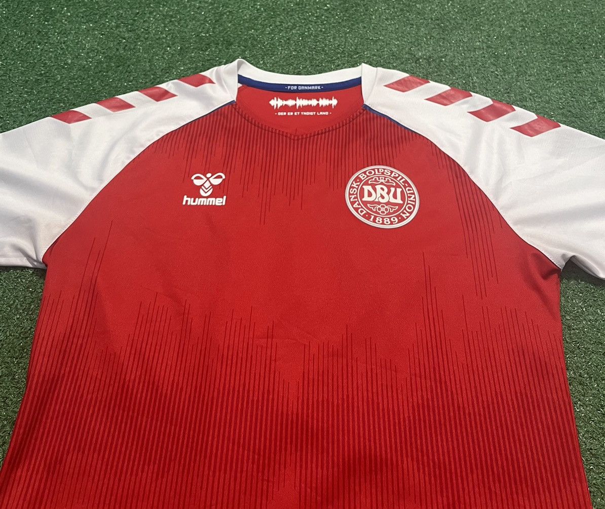 Hummel Dennmark Soccer Jersey Hummel Size US M / EU 48-50 / 2 - 3 Thumbnail