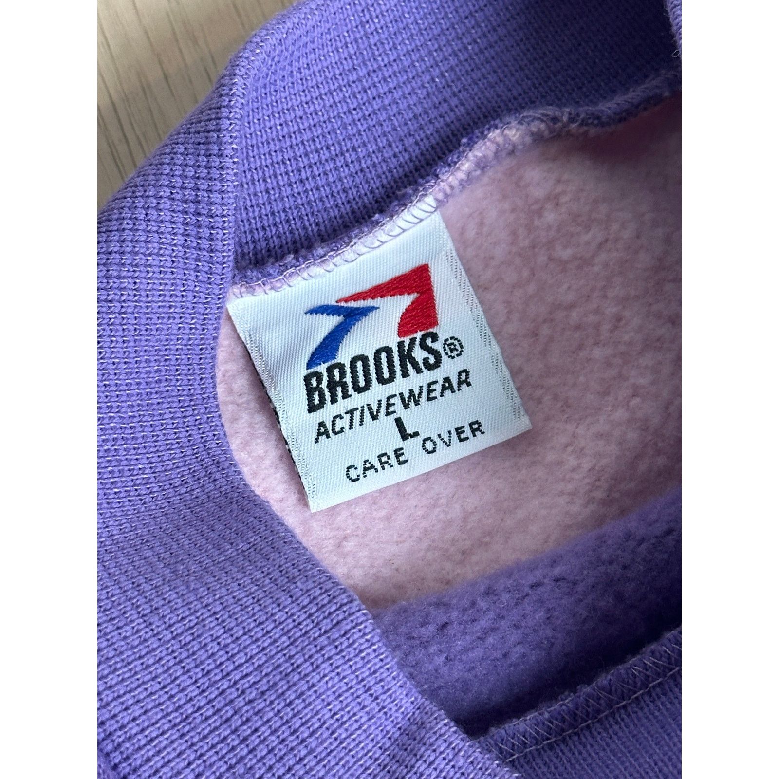 Brooks Brooks Running Vintage Pink Crewneck - Size L - NEW Size L / US 10 / IT 46 - 7 Thumbnail
