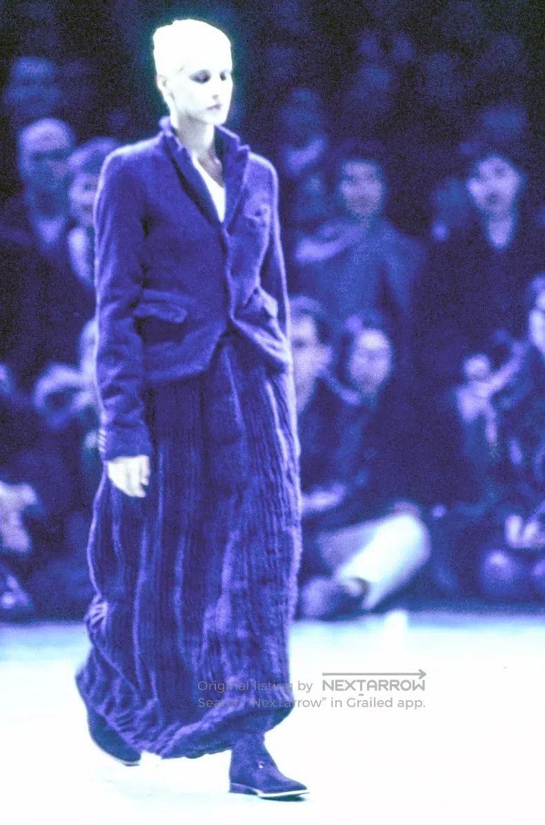 Comme des Garcons Comme Des Garcons size F Black felted wool structure long Size 24" / US 00 / IT 34 - 5 Thumbnail