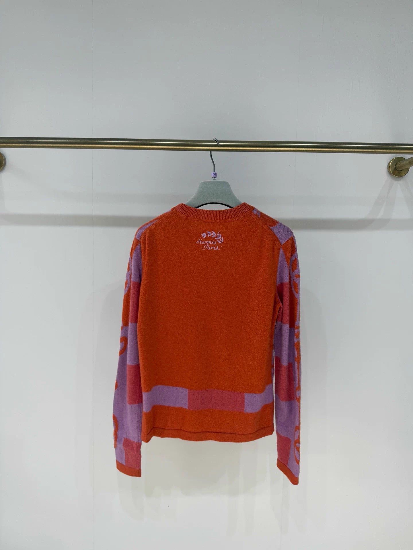 Hermes Hermes 100% Cashmere Pig Nose Sweater Orange 38 Size S / US 4 / IT 40 - 7 Thumbnail