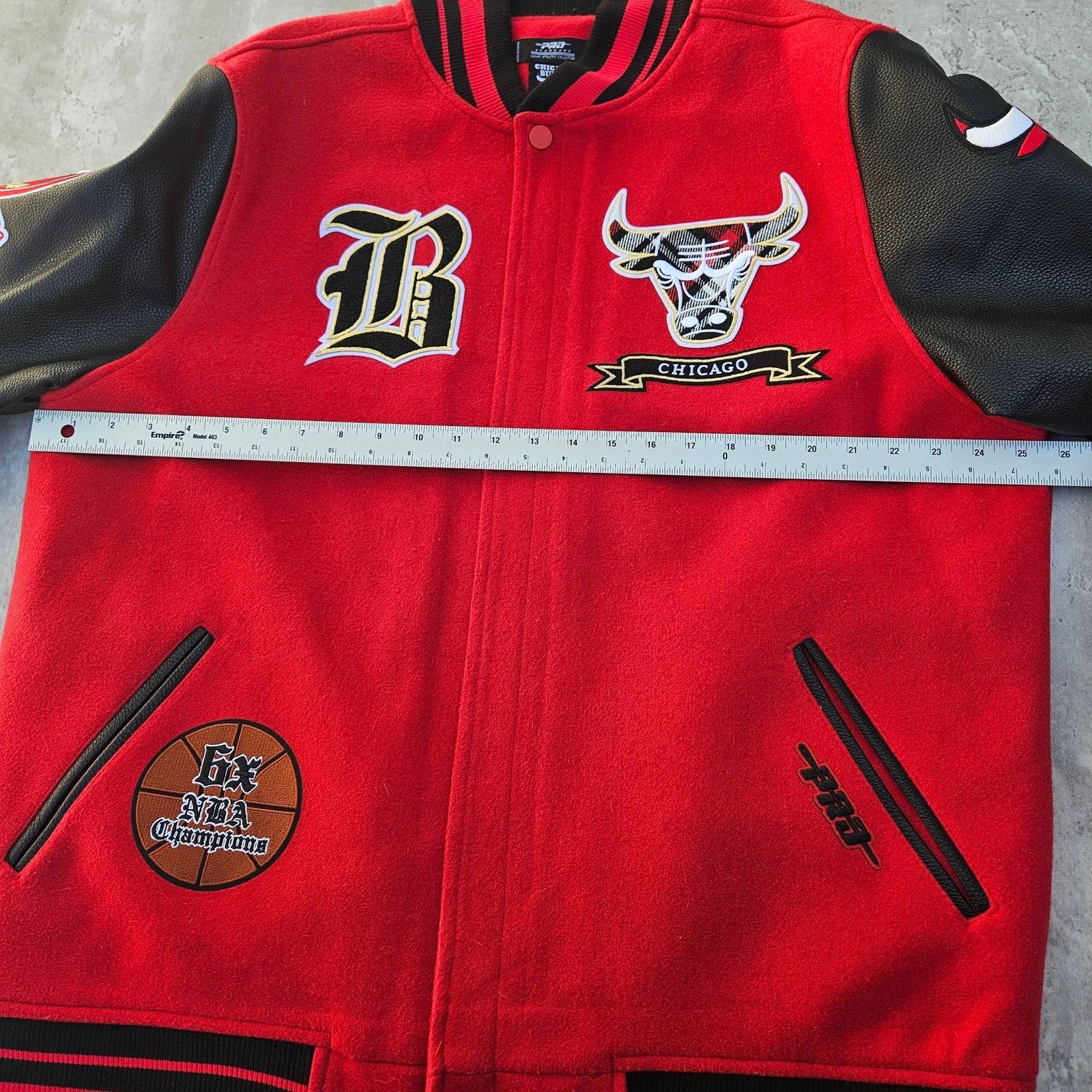 Pro Standard Pro Standard Chicago Bulls Pro Varsity Jacket Red Black XXL Size US XXL / EU 58 / 5 - 7 Thumbnail