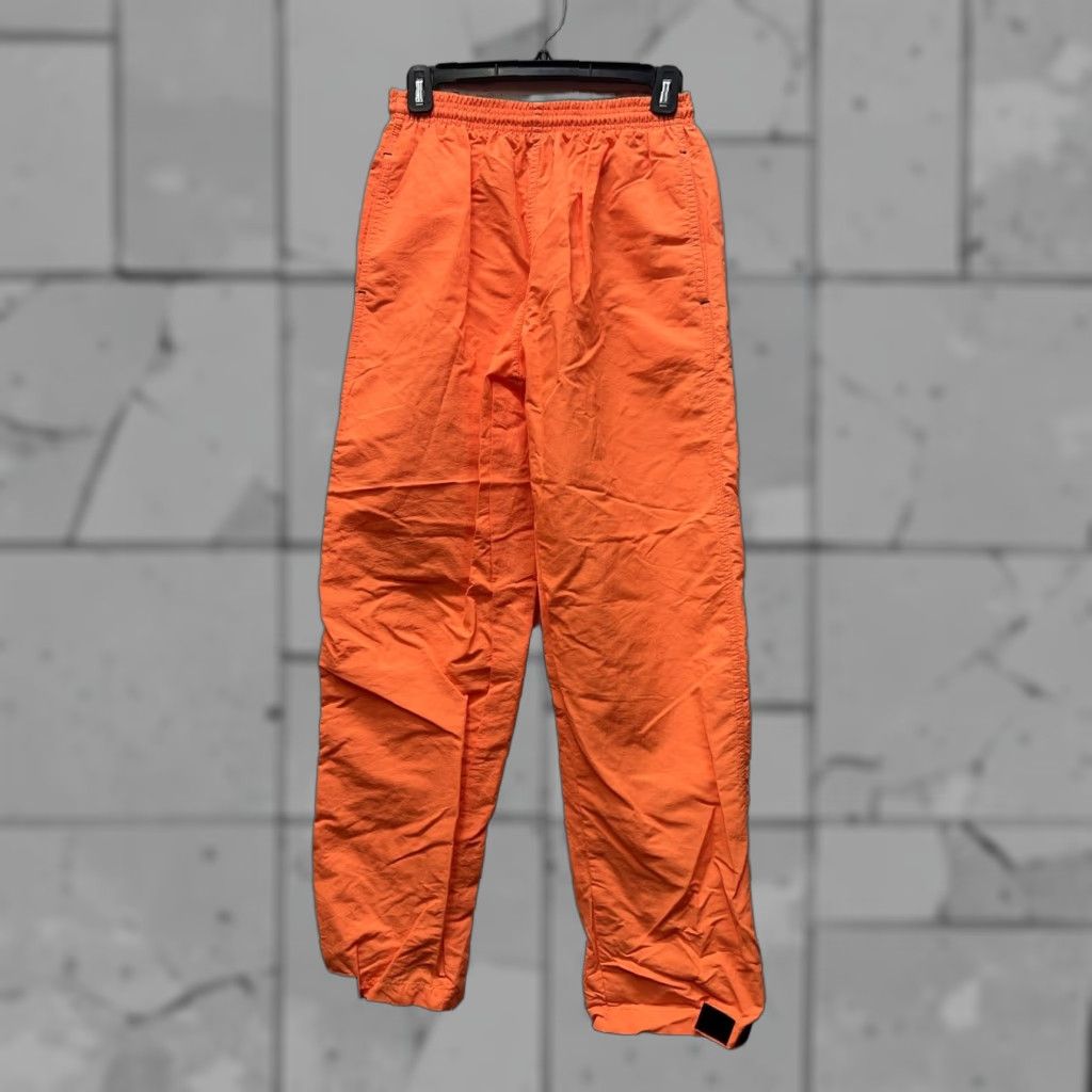 FUZZI VINTAGE Uzzi Neon Orange Nylon Breakdance Jogger Pants Mens Size S 1980s 90s 90s Dance Activewear Orange Mens Size US 29 - 1 Thumbnail