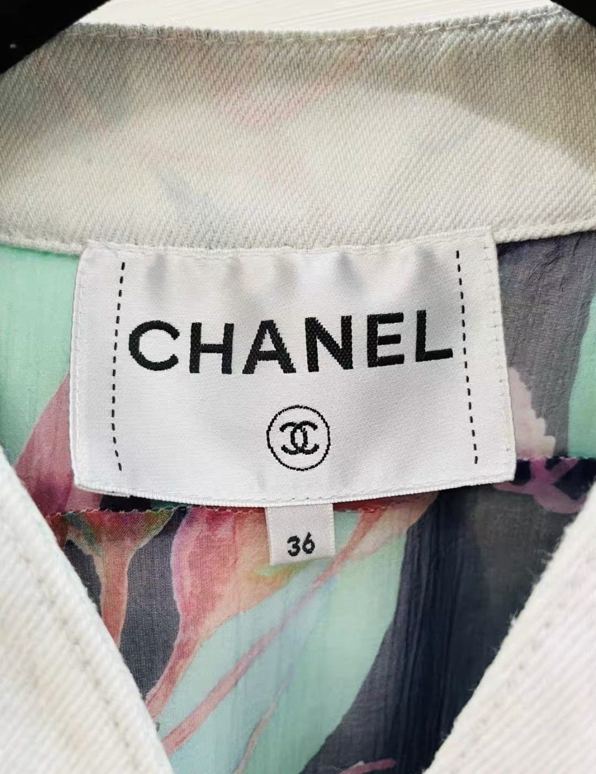 Chanel Chanel Fashion Tie-Dye Washed Denim Jacket J33 Size XS / US 0-2 / IT 36-38 - 2 Thumbnail