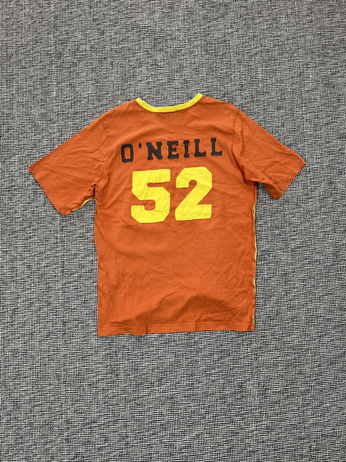 O'Neill × Vintage ➕ vintage y2k O’Neill back logo orange t-shirt skate surf Size US S / EU 44-46 / 1 - 1 Thumbnail