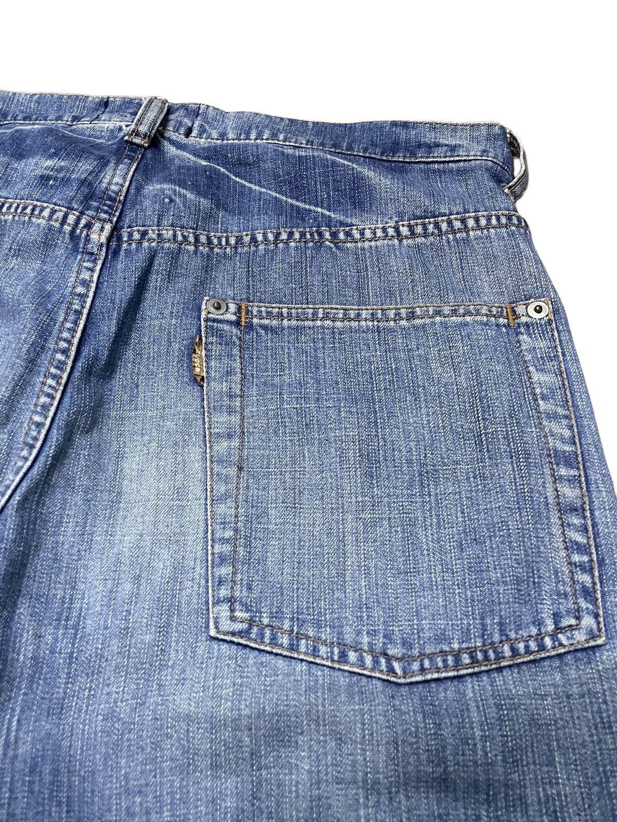 Final Home × Issey Miyake × Zucca Zucca By Issey Miyake Scuba Crotch Button Leg Wash Jeans Size US 31 - 15 Thumbnail