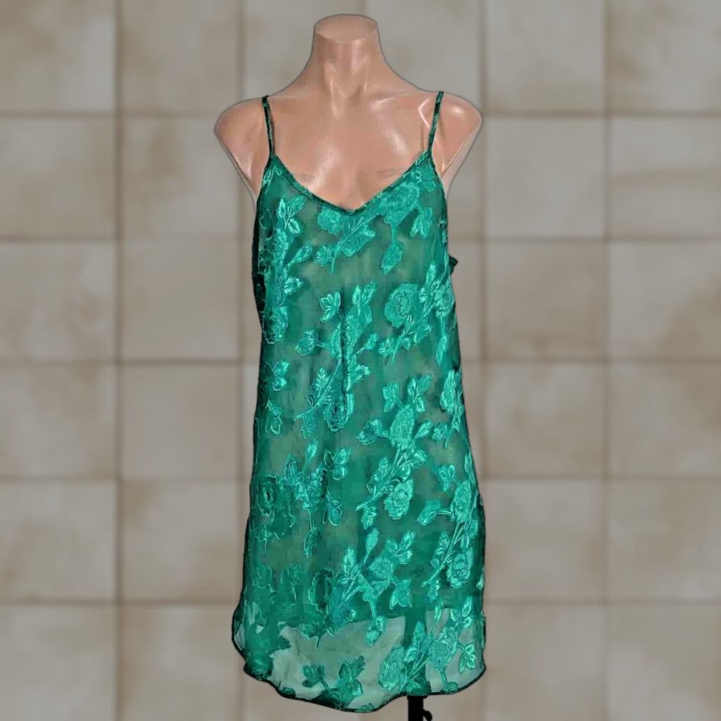 VINTAGE California Dynasty Green Embroidered Negligee Satin Gown Sz L Jade Eveningwear Womens