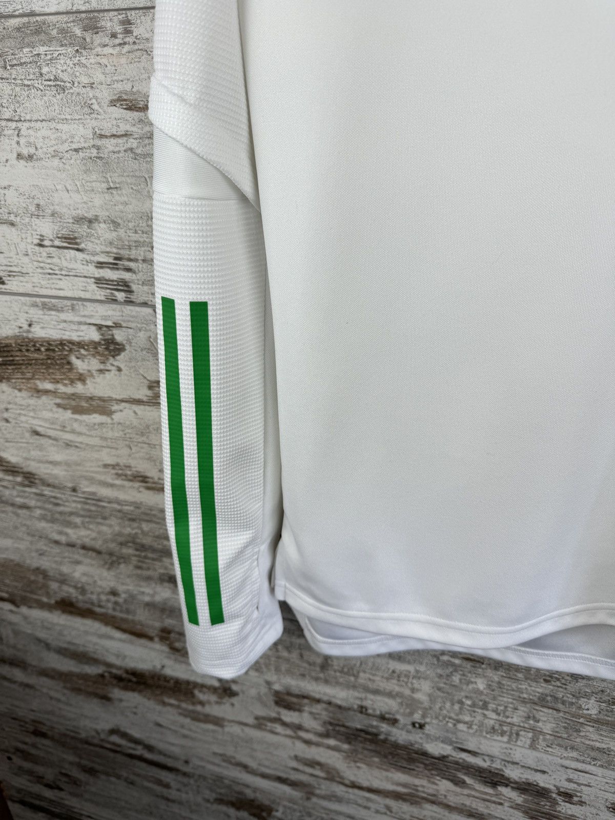 Adidas × Vintage Mens Vintage Adidas FC Celtic soccer jersey sweatshirt rare Size US M / EU 48-50 / 2 - 3 Thumbnail
