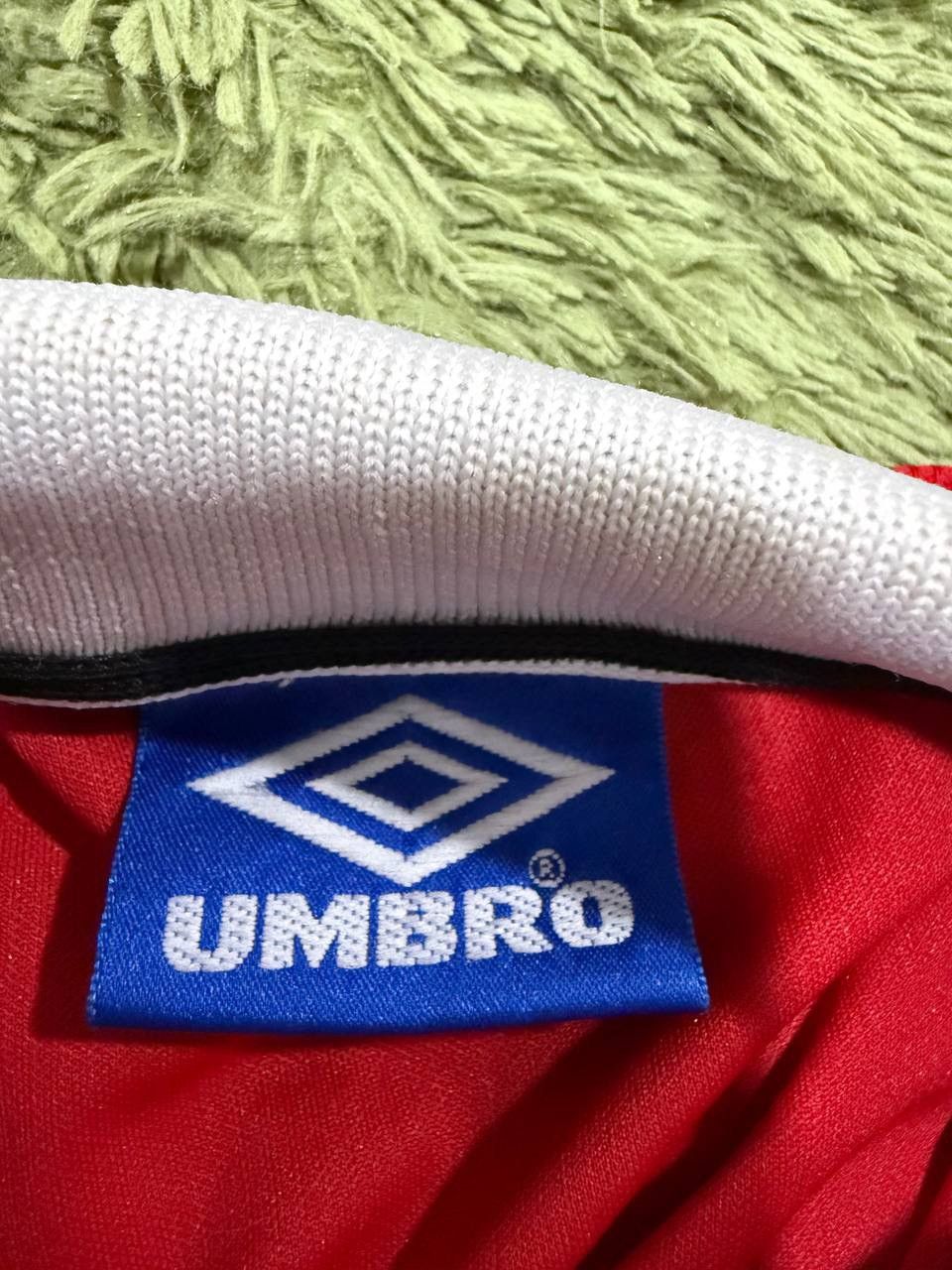 Umbro Manchester United Umbro Jersey LS 1998–2000 Size US XS / EU 42 / 0 - 4 Thumbnail
