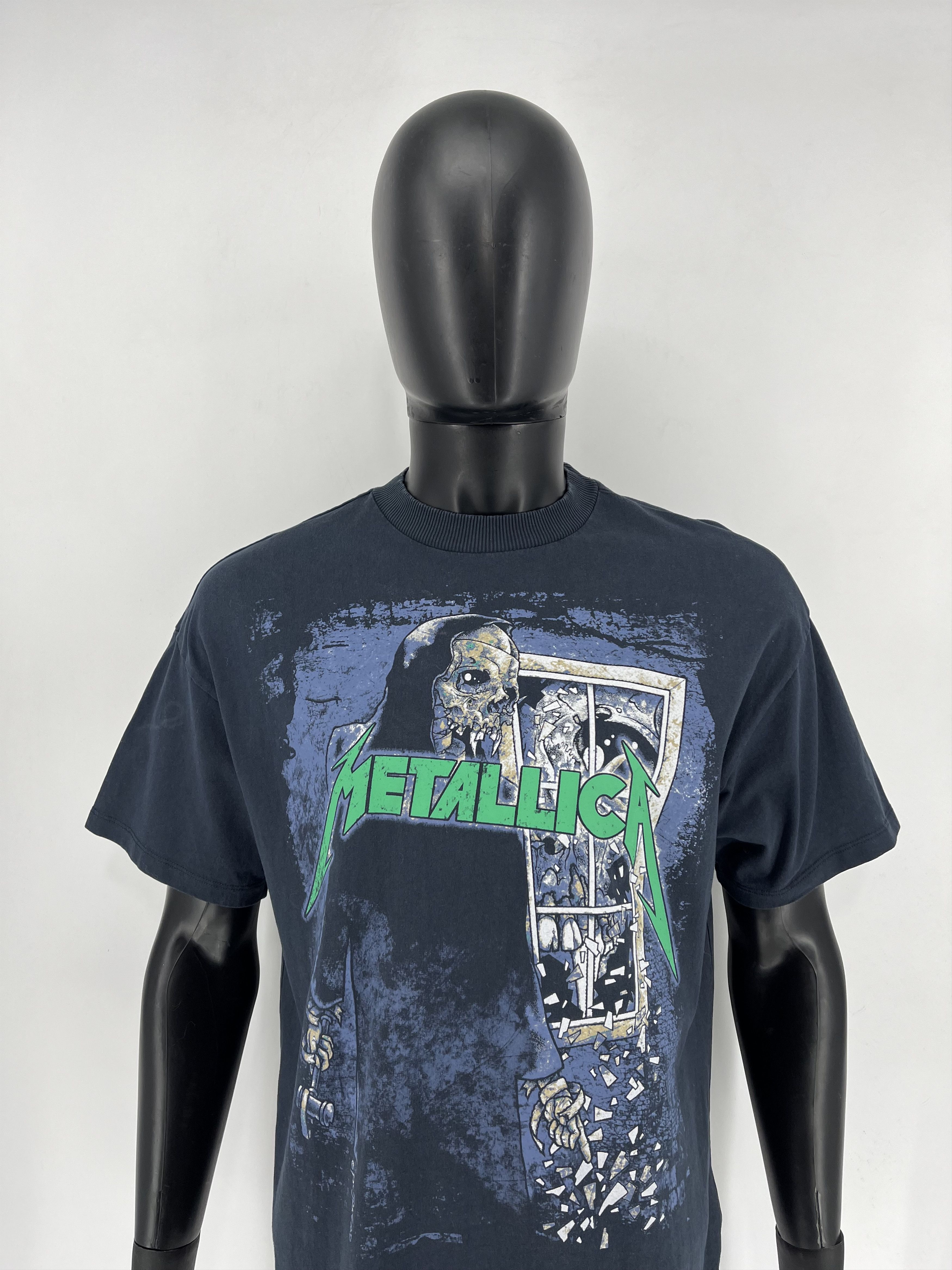 Band Tees Vintage Y2K Metallica Skulls Dead Face Band Rock Streetwear Size US L / EU 52-54 / 3 - 1 Thumbnail