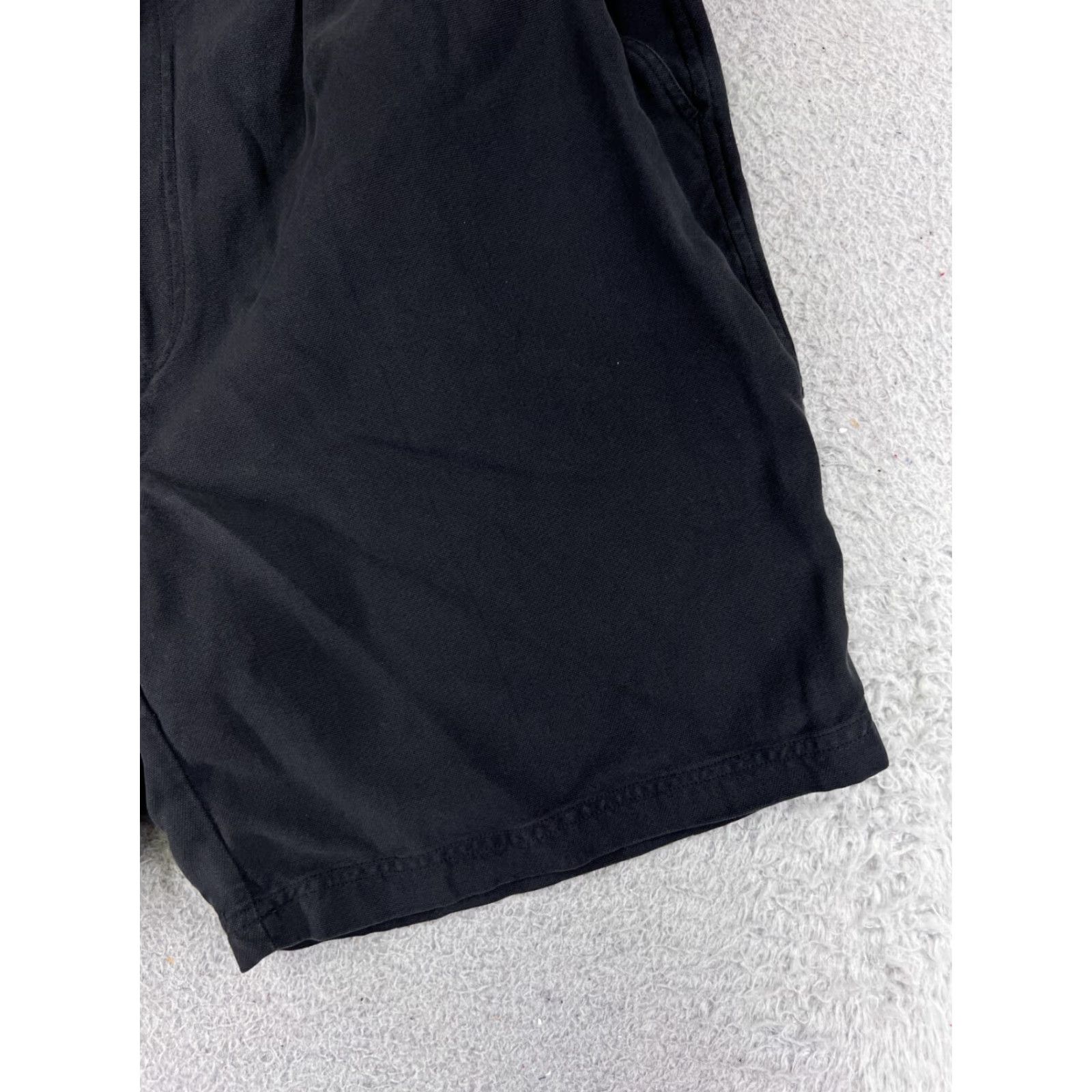 Tommy Bahama Tommy Bahama Shorts Men 34 Black 100% Silk Pleated Golf Vacation Beach Bermuda Easy Care Quick Dry Pockets Logo Solid Size US 34 / EU 50 - 2 Thumbnail