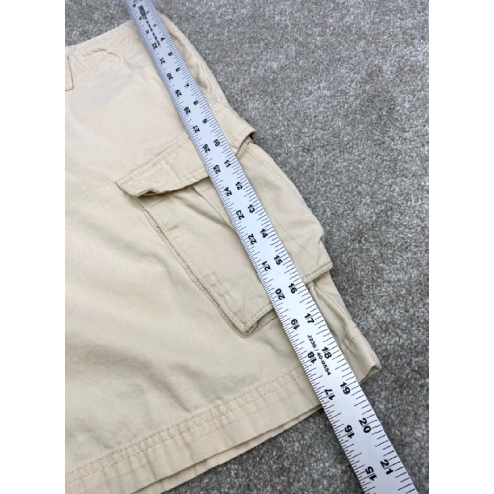 Vintage John Bartlett Cargo Shorts Men's 34x9 Cream 100% Cotton Button Pockets 4942 Size US 34 / EU 50 - 7 Thumbnail