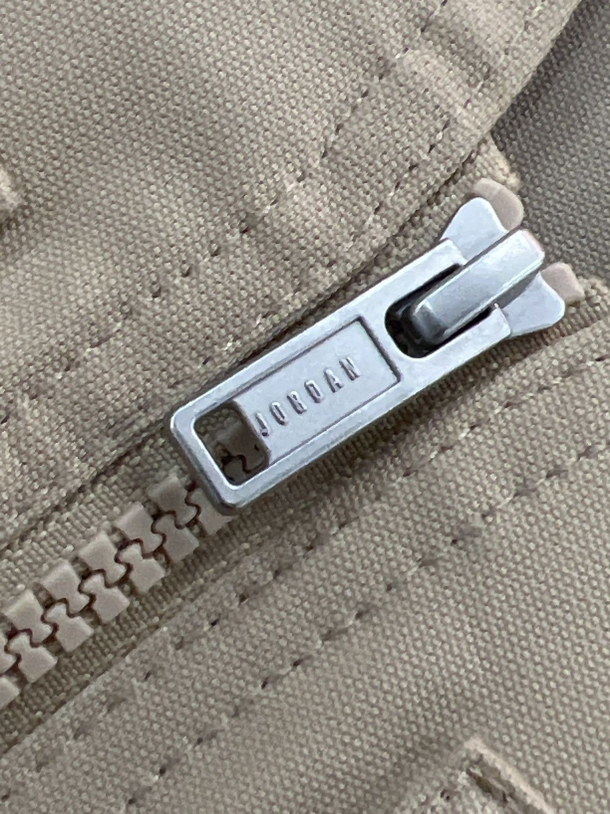 Jordan Brand × Travis Scott Travis Scott Cactus Jack x Jordan Utility Vest Size US XXL / EU 58 / 5 - 4 Thumbnail