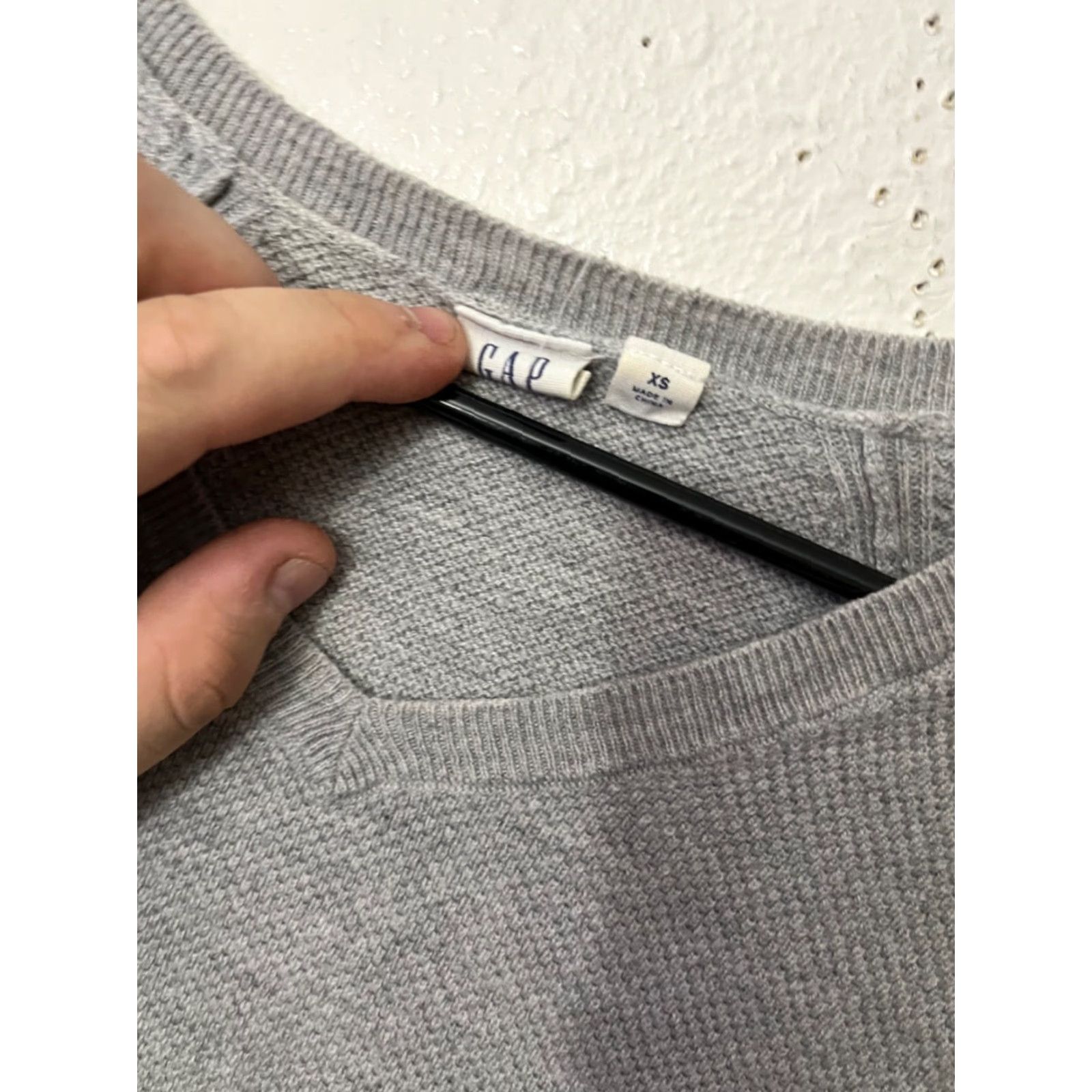 Gap Gap Women's Sweater XS Gray V-Neck Long Sleeve Pullover Size XS / US 0-2 / IT 36-38 - 5 Thumbnail