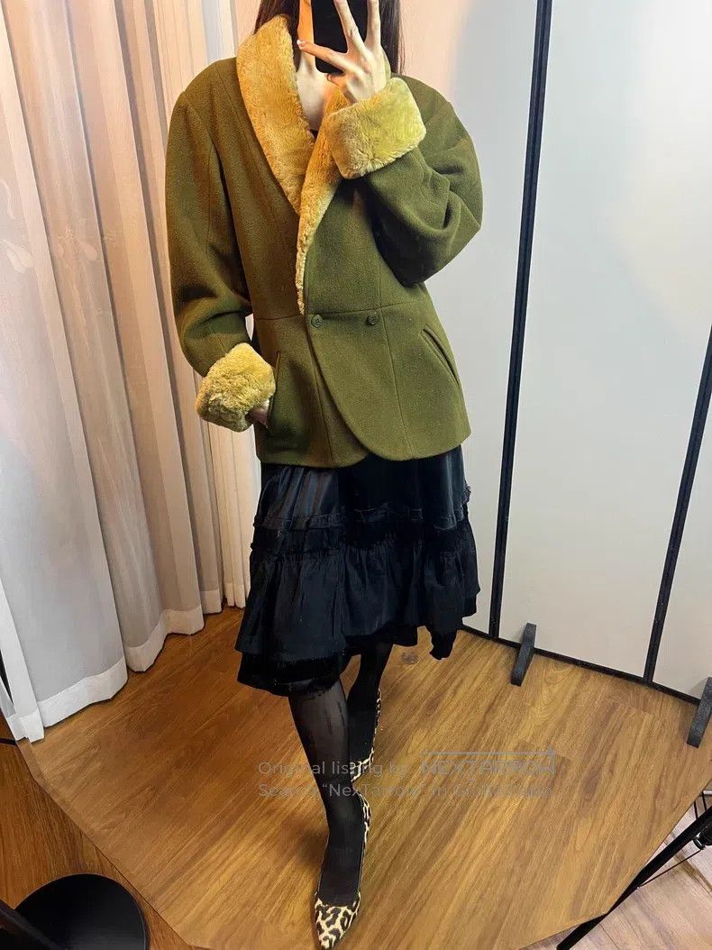 Kenzo Kenzo Sauerkraut Green, Faux Fur Collar and Sleeve, Tailor Size XS / US 0-2 / IT 36-38 - 9 Thumbnail
