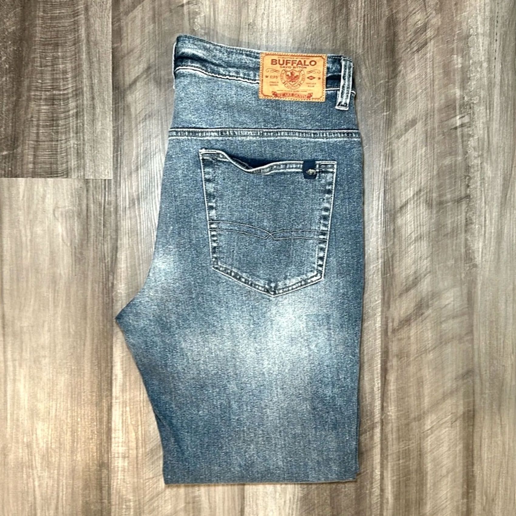 Buffalo David Bitton Buffalo David Bitton Jeans Mens 36 Blue Six Straight NWOT 36x28 Size US 36 / EU 52 - 2 Thumbnail