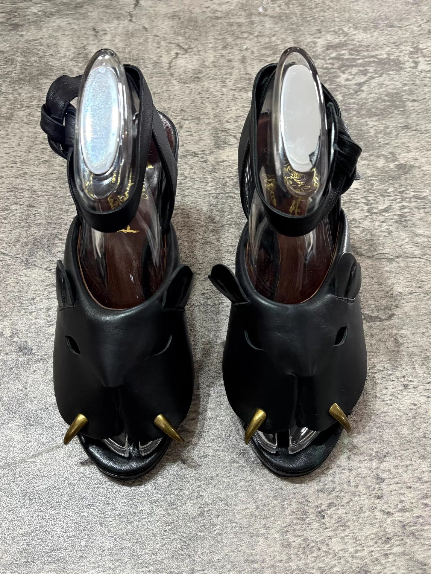Vivienne Westwood Vivienne Westwood Vintage Tiger Head Strap Kitten Heel 38 Size US 7.5 / IT 37.5 - 3 Thumbnail