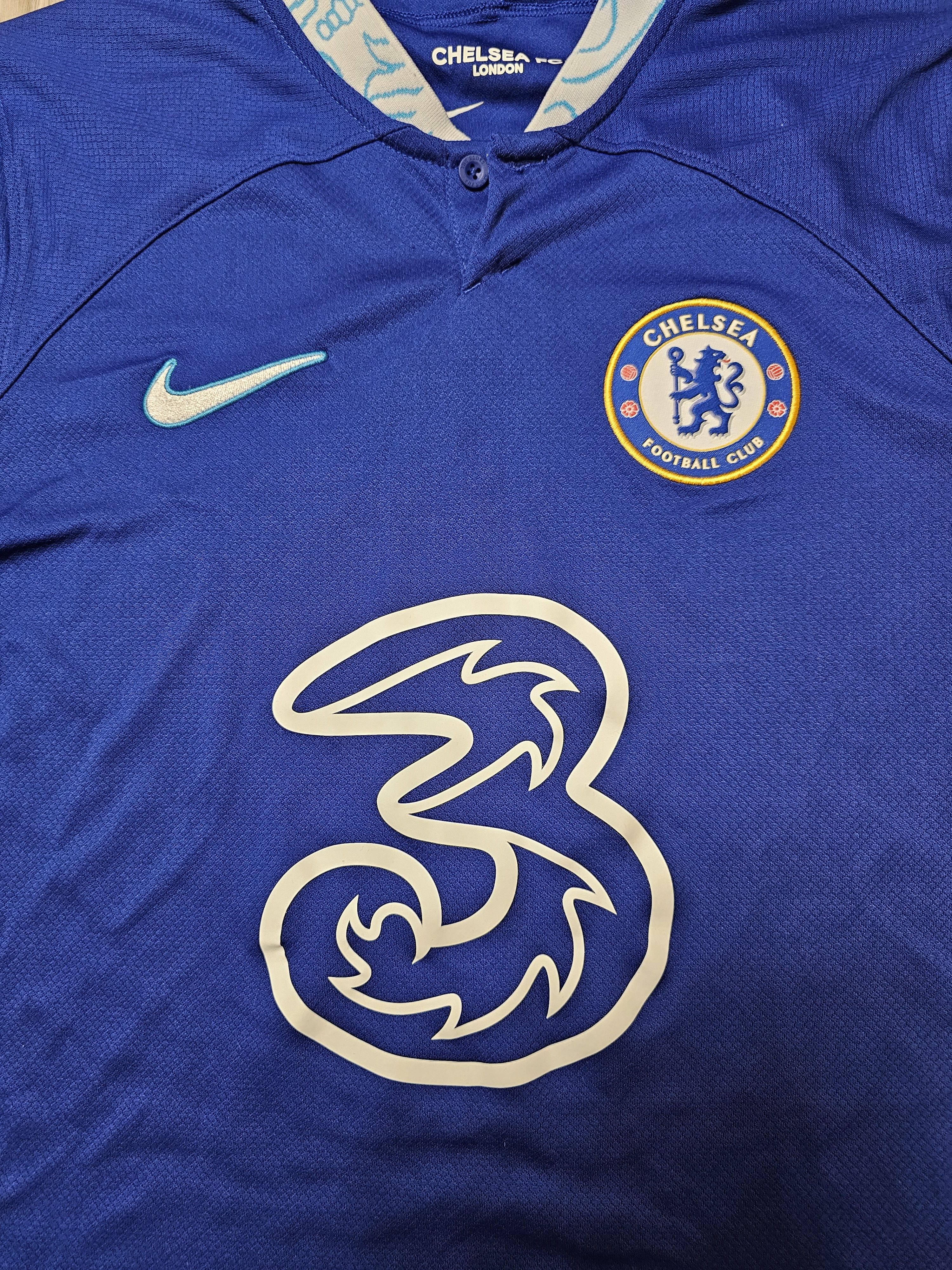 Chelsea Soccer CHELSEA 2022 2023 HOME FOOTBALL SHIRT SOCCER JERSEY Size US S / EU 44-46 / 1 - 3 Thumbnail