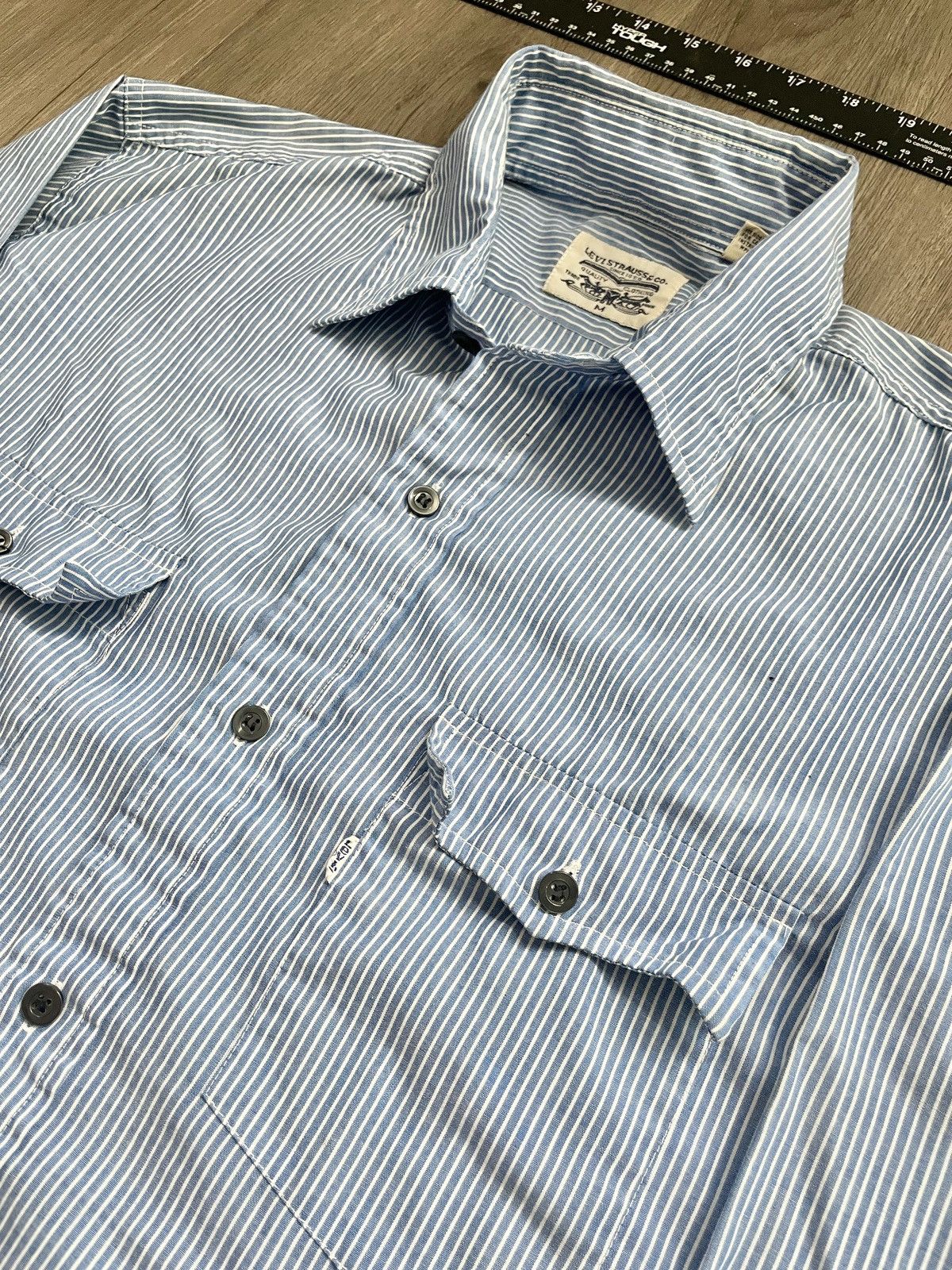 Levi's Vintage Clothing Vintage Levi’s “Striped Button-up” Long Sleeve Shirt (Sz. M) Size US M / EU 48-50 / 2 - 2 Thumbnail