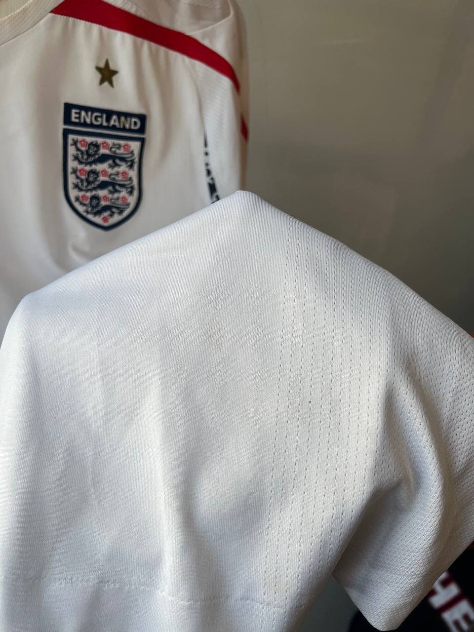Umbro 2007/09 ENGLAND TEAM #7 WALCOTT SOCCER JERSEY FOOTBALL SHIRT Size US M / EU 48-50 / 2 - 8 Thumbnail