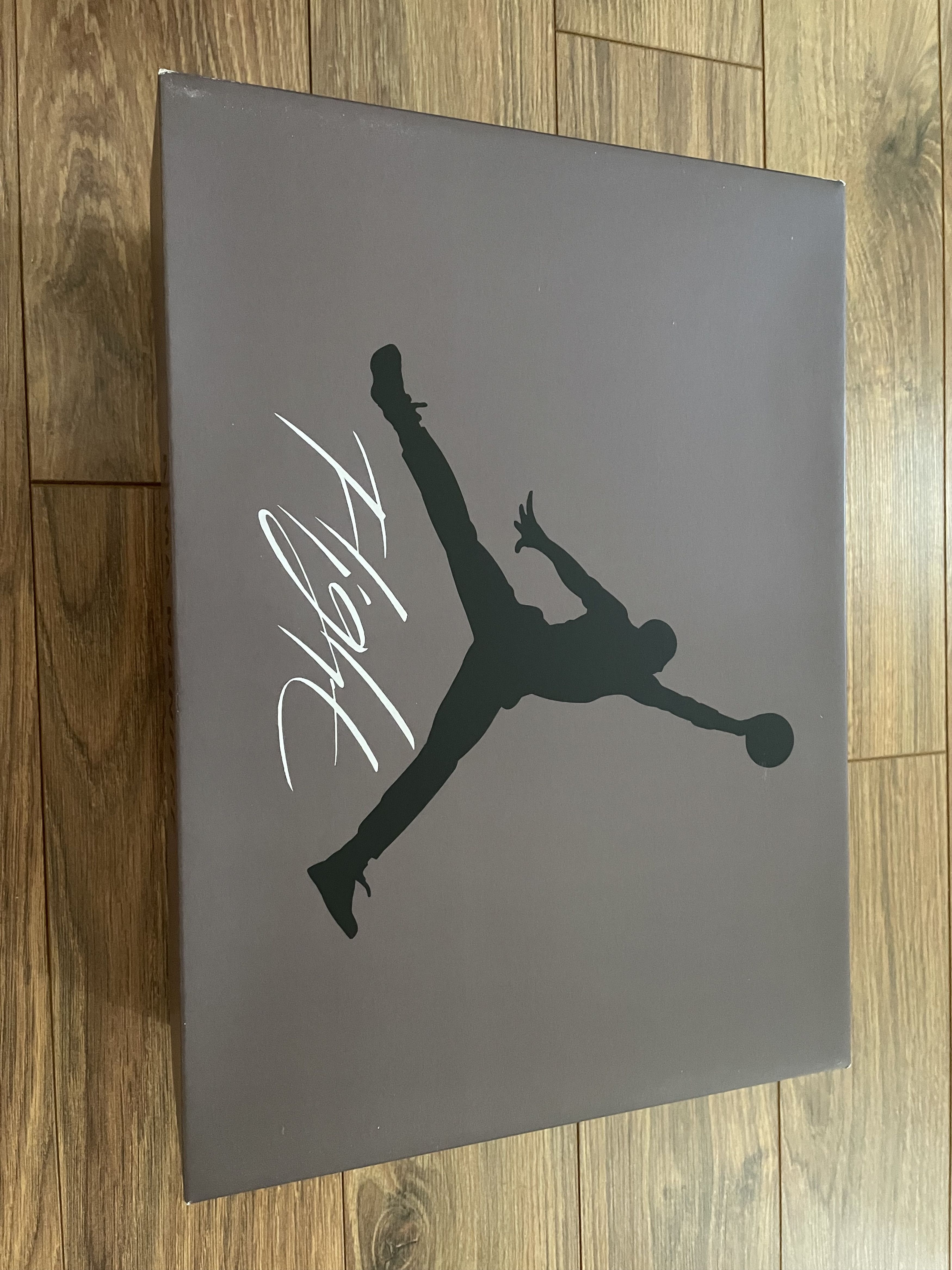 A Ma Maniere × Jordan Brand Jordan 4 Retro SP A Ma Maniére Size US 10 / EU 43 - 7 Thumbnail