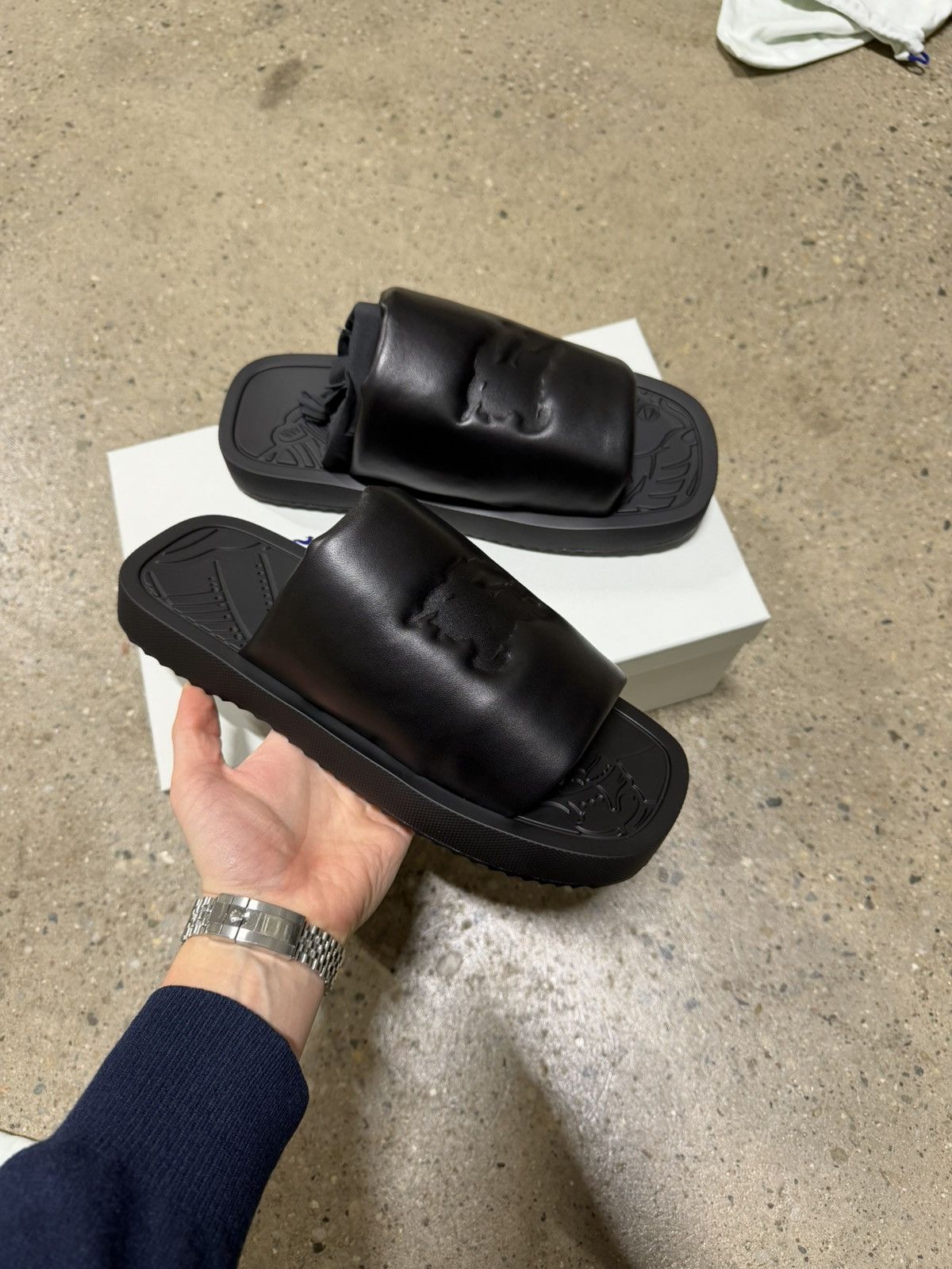 Burberry Burberry EKD Slab Leather Sandals Slides NEW 900$ Size US 10 / EU 43 - 1 Thumbnail