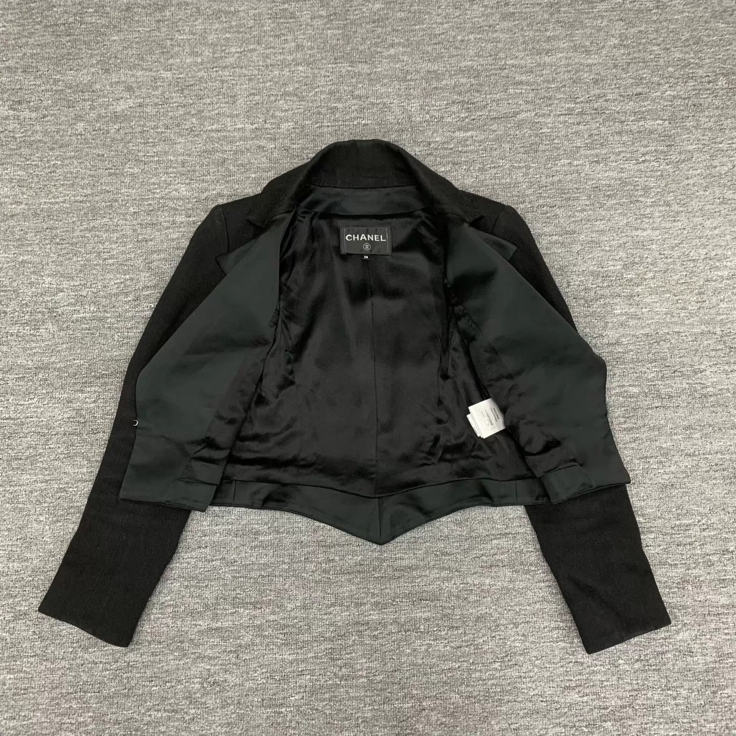 Chanel Chanel Black Short Jacket 38 95new Size S / US 4 / IT 40 - 7 Thumbnail