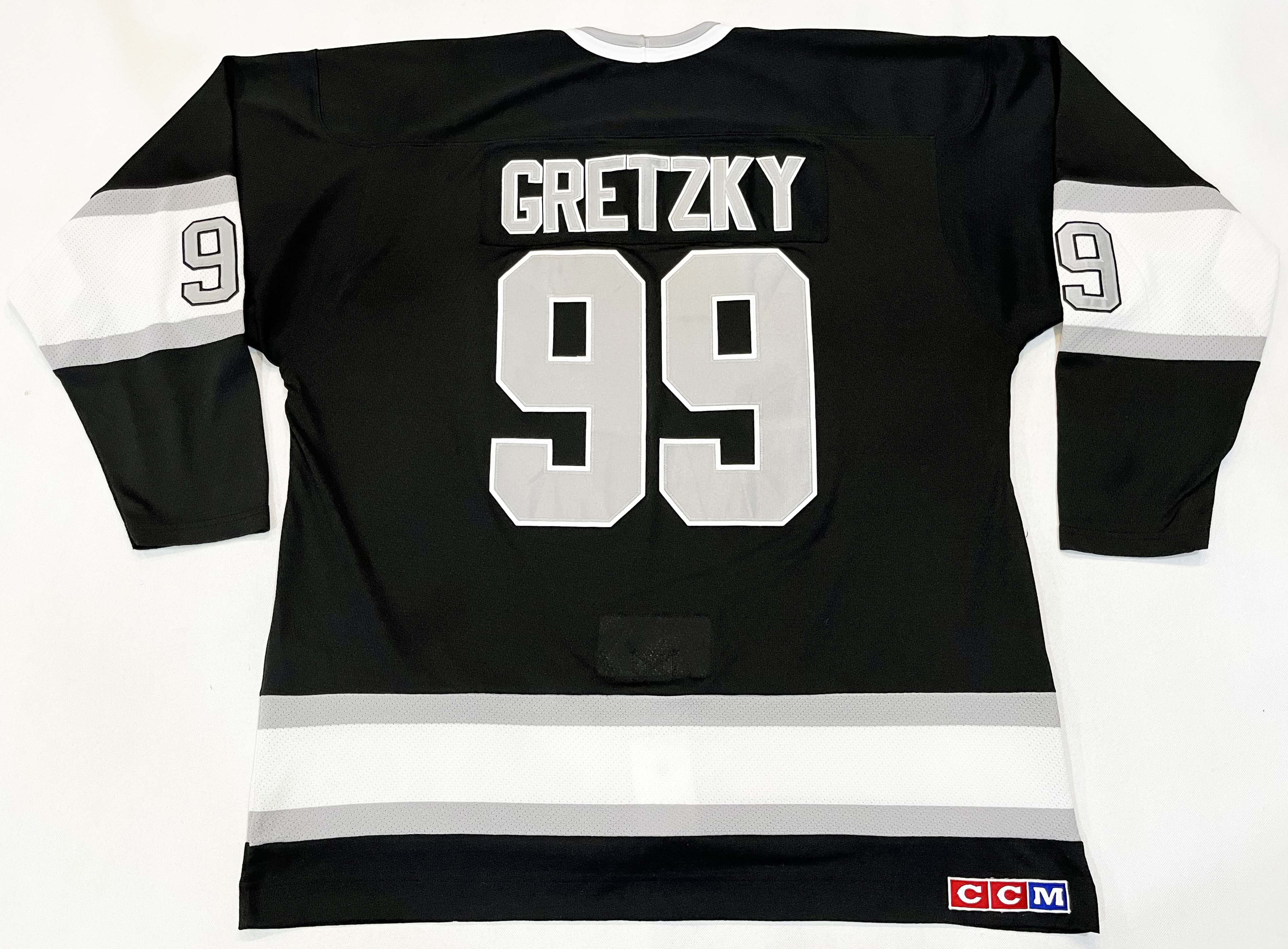 Ccm × NHL CCM Heroes Los Angeles Kings GRETZKY #99 NHL Hockey Jersey Size US XL / EU 56 / 4 - 5 Thumbnail