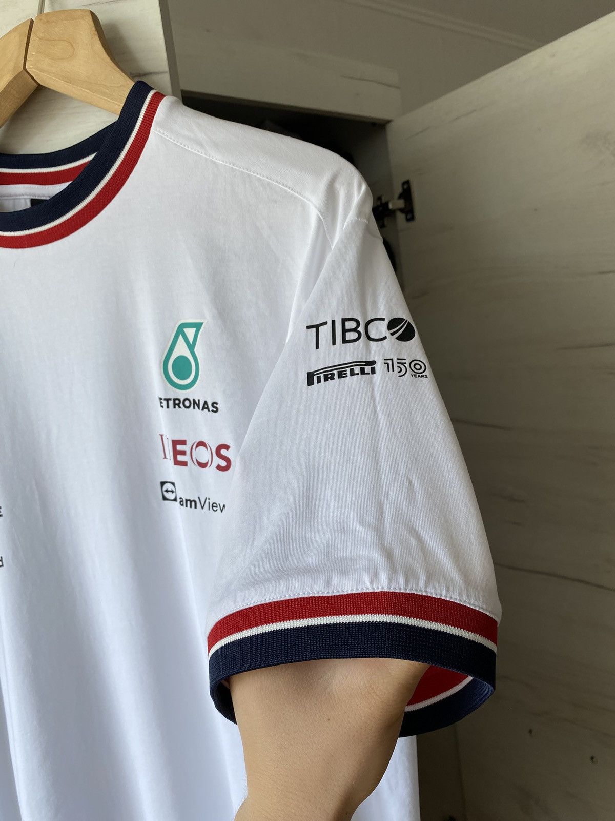 Mercedes-Benz × Tommy Hilfiger Mercedes Petronas F1 Tommy HilfigerWhite Short Sleeve Shirt Size US XXL / EU 58 / 5 - 4 Thumbnail