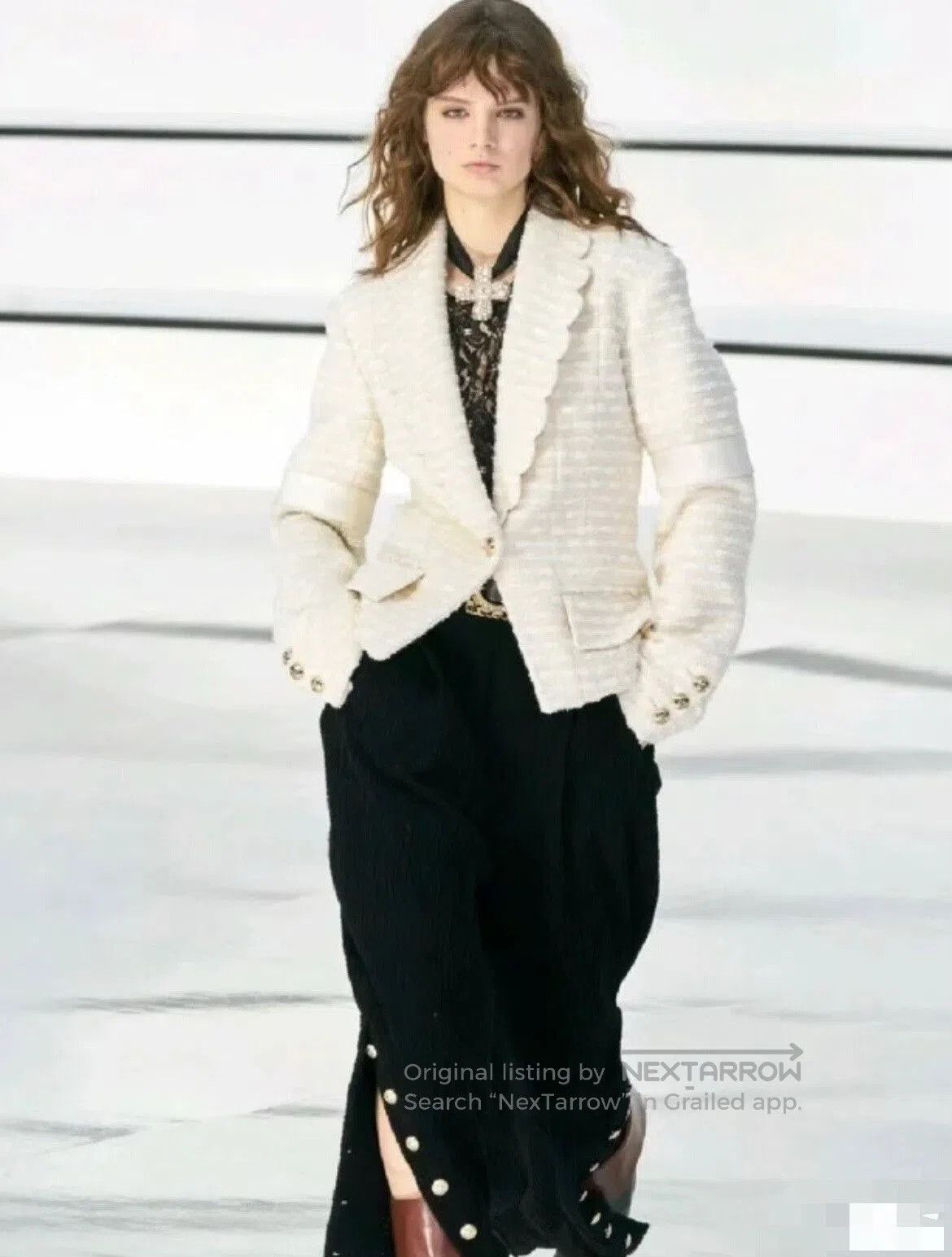 Chanel Chanel Equestrian Cream Ruffled Jacket. Size S / US 4 / IT 40 - 7 Thumbnail