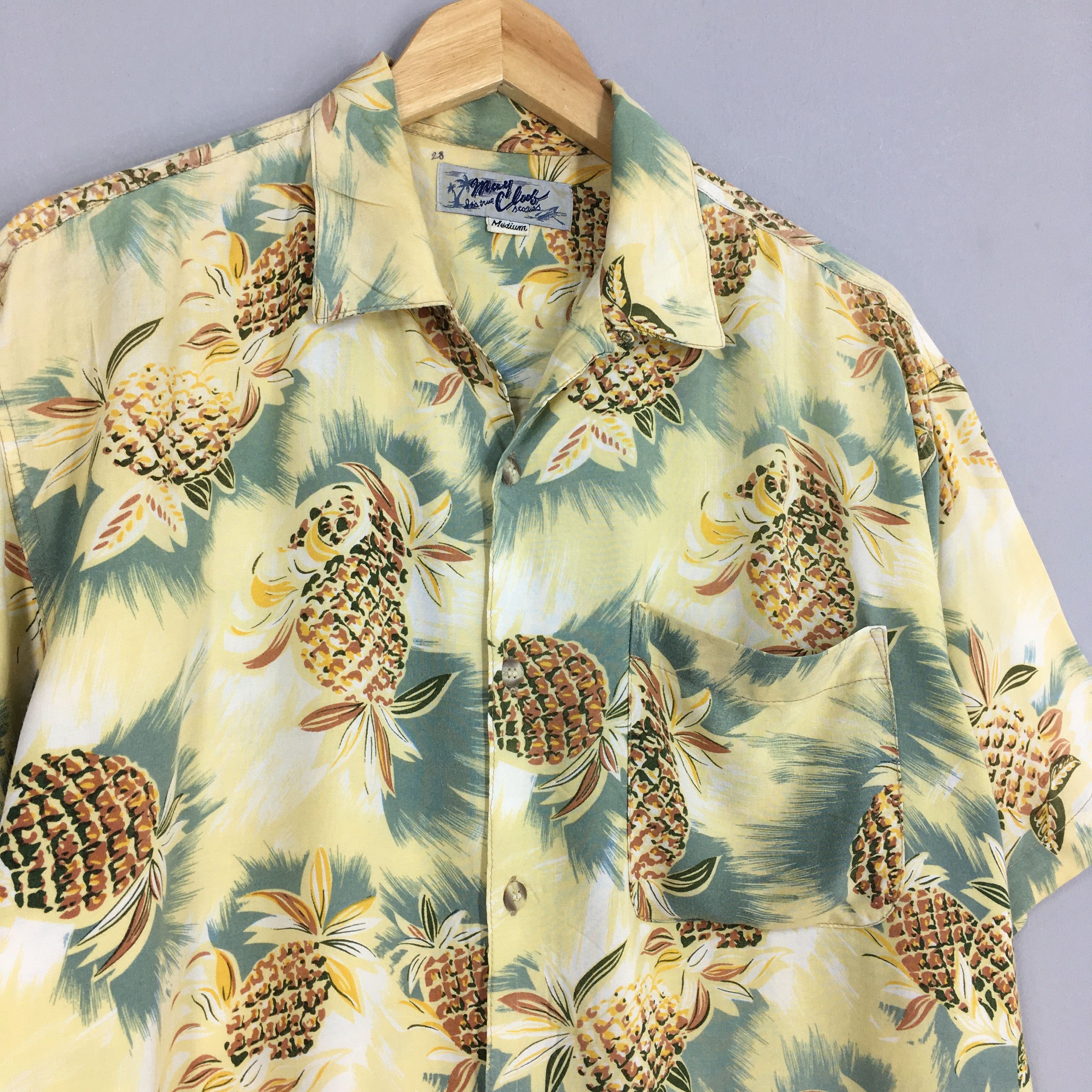 Life's a Beach Vintage Hawaiian Pineapples Aloha Tropical Shirt Medium Size US M / EU 48-50 / 2 - 3 Thumbnail