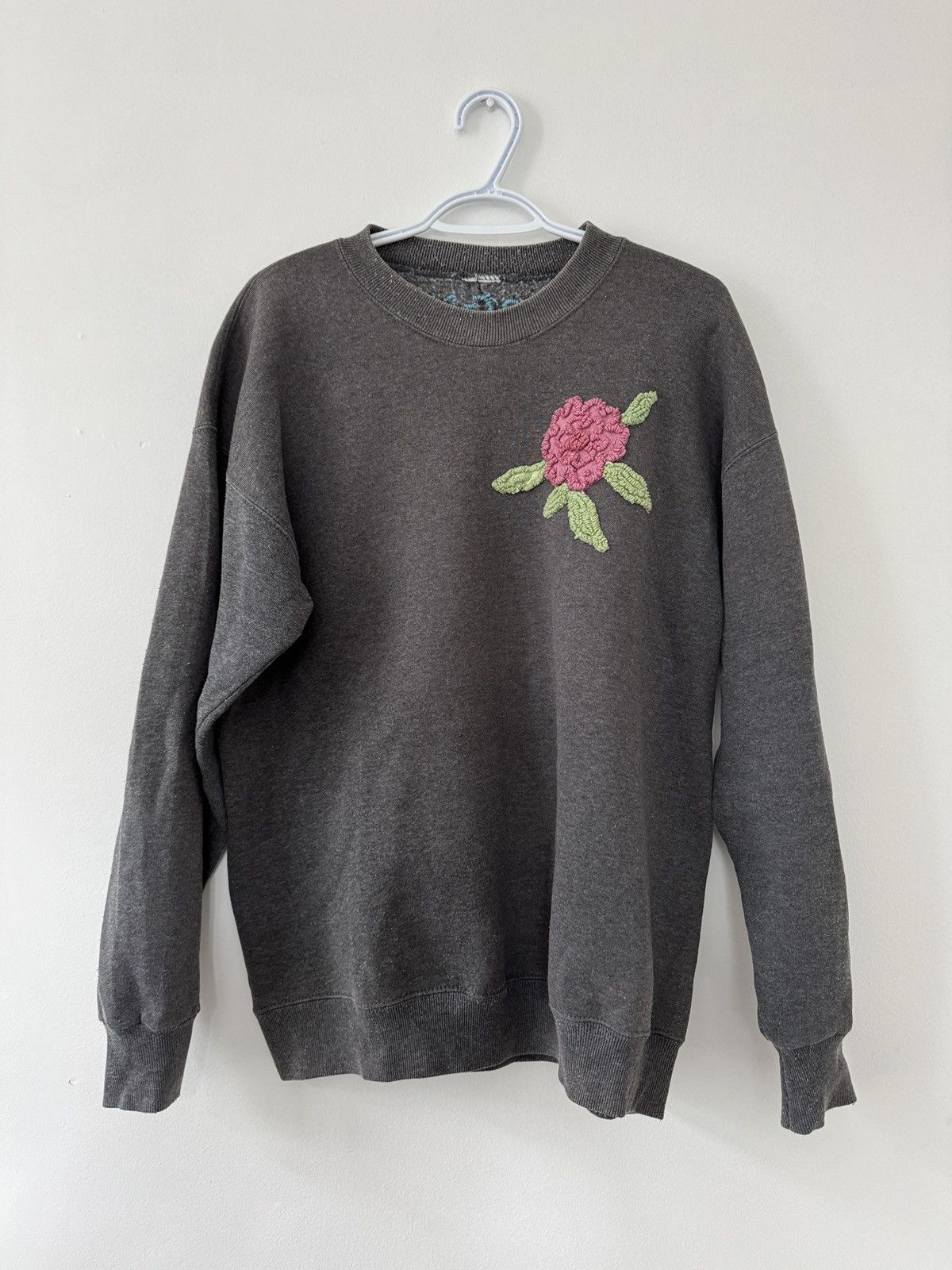 BentGableNits (BGN) Vintage Flower Sweater