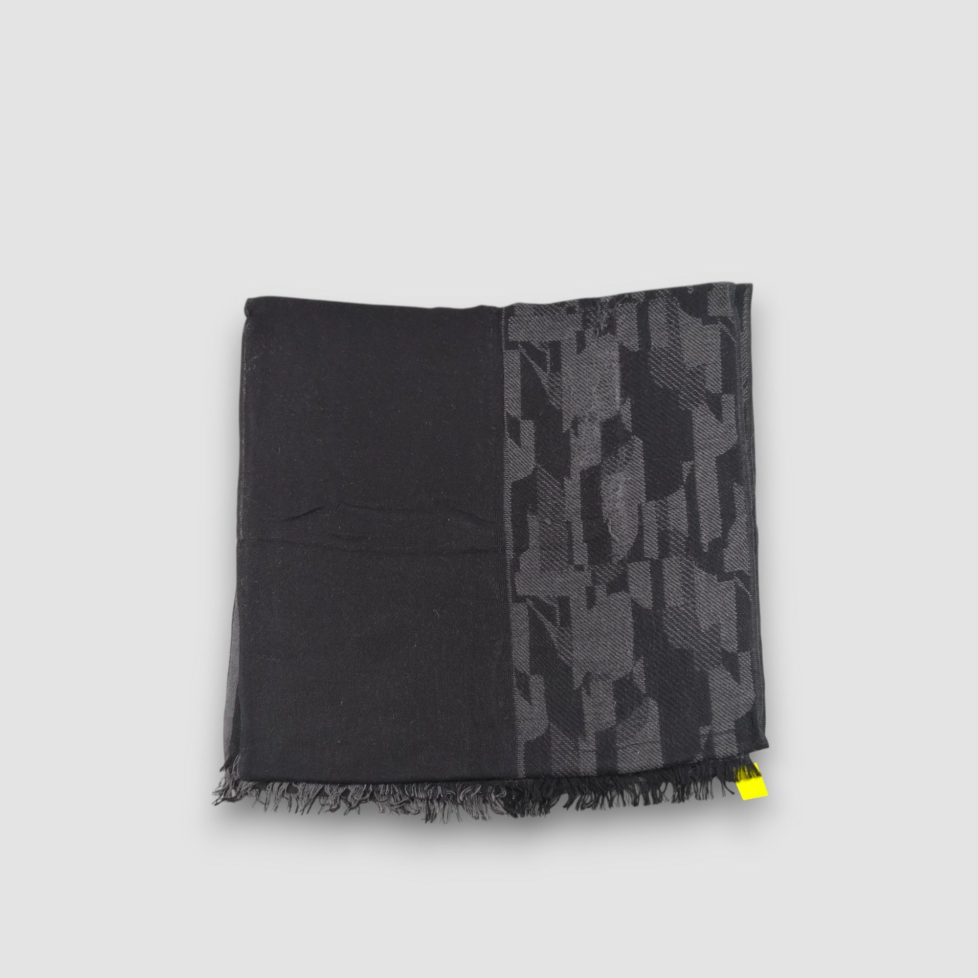 Calvin Klein Vintage Calvin Klein Scarf Wool Cashmere Muffler Scarves Size ONE SIZE - 2 Thumbnail