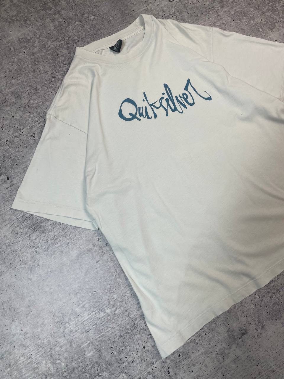 Quiksilver Vintage Quiksilver Surf Big Logo Tee T-Shirt Y2K Size US L / EU 52-54 / 3 - 2 Thumbnail