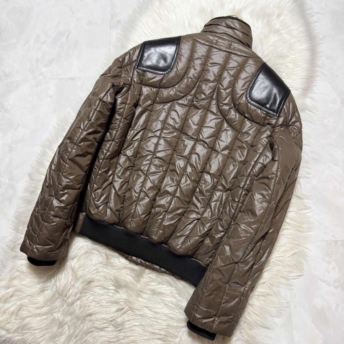 Louis Vuitton Louis Vuitton leather LV logo nylon Jacket 44 Size US S / EU 44-46 / 1 - 11 Thumbnail