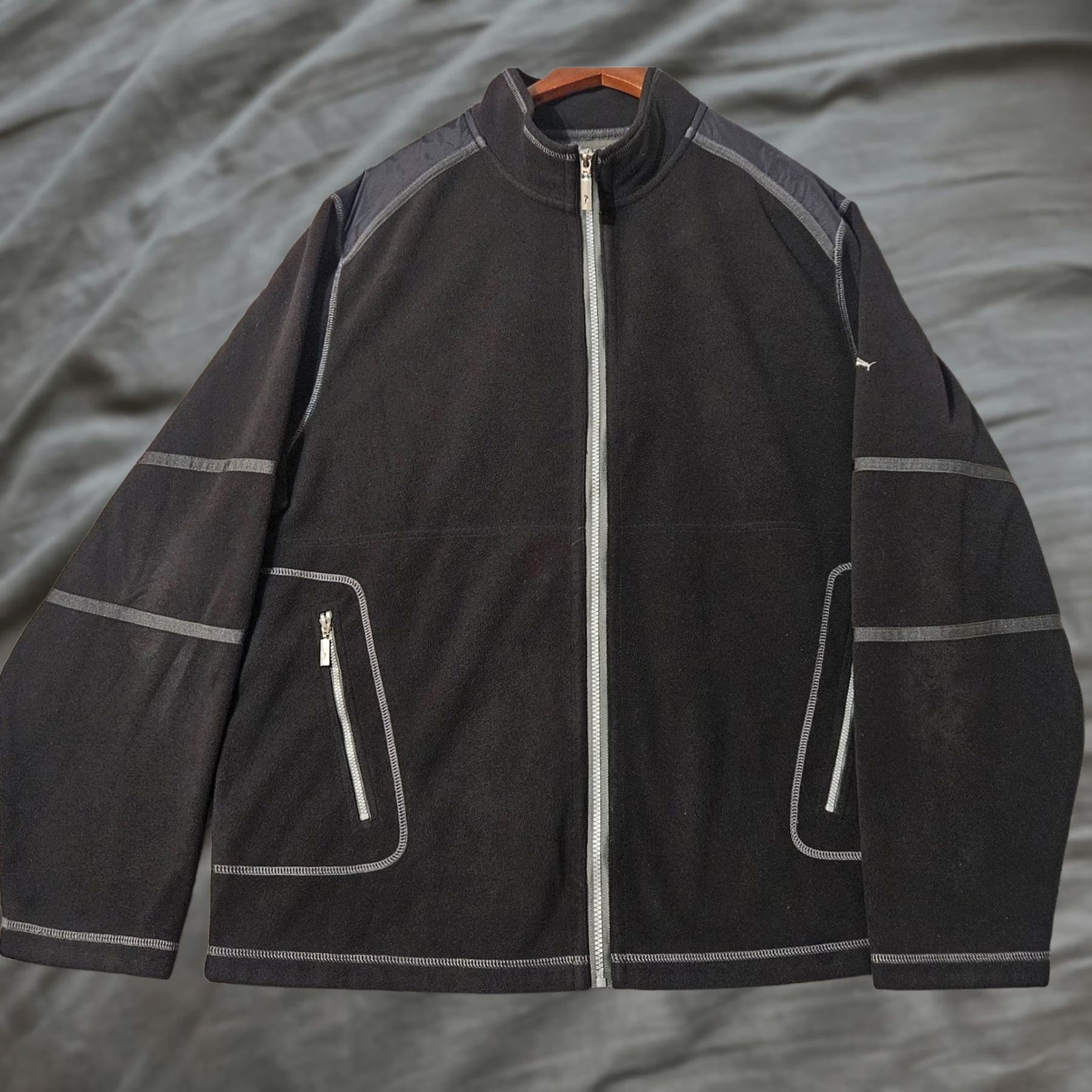 Tommy Bahama Tommy Bahama Sweater Mens L Black Jacket Size Long Sleeve Full Zip Fleece Size US L / EU 52-54 / 3 - 1 Thumbnail
