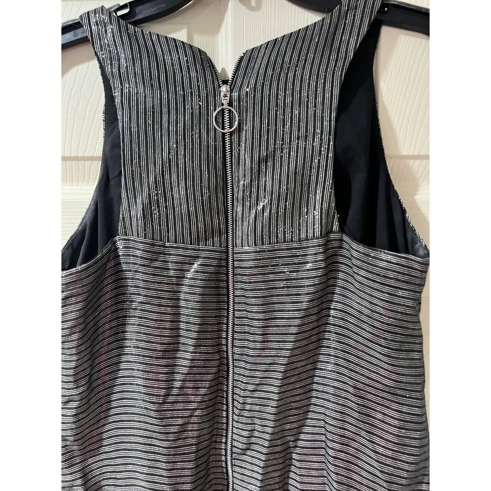 Amanda Uprichard Amanda Uprichard Shiny Metallic Silver Striped M A000087 Size M / US 6-8 / IT 42-44 - 3 Thumbnail