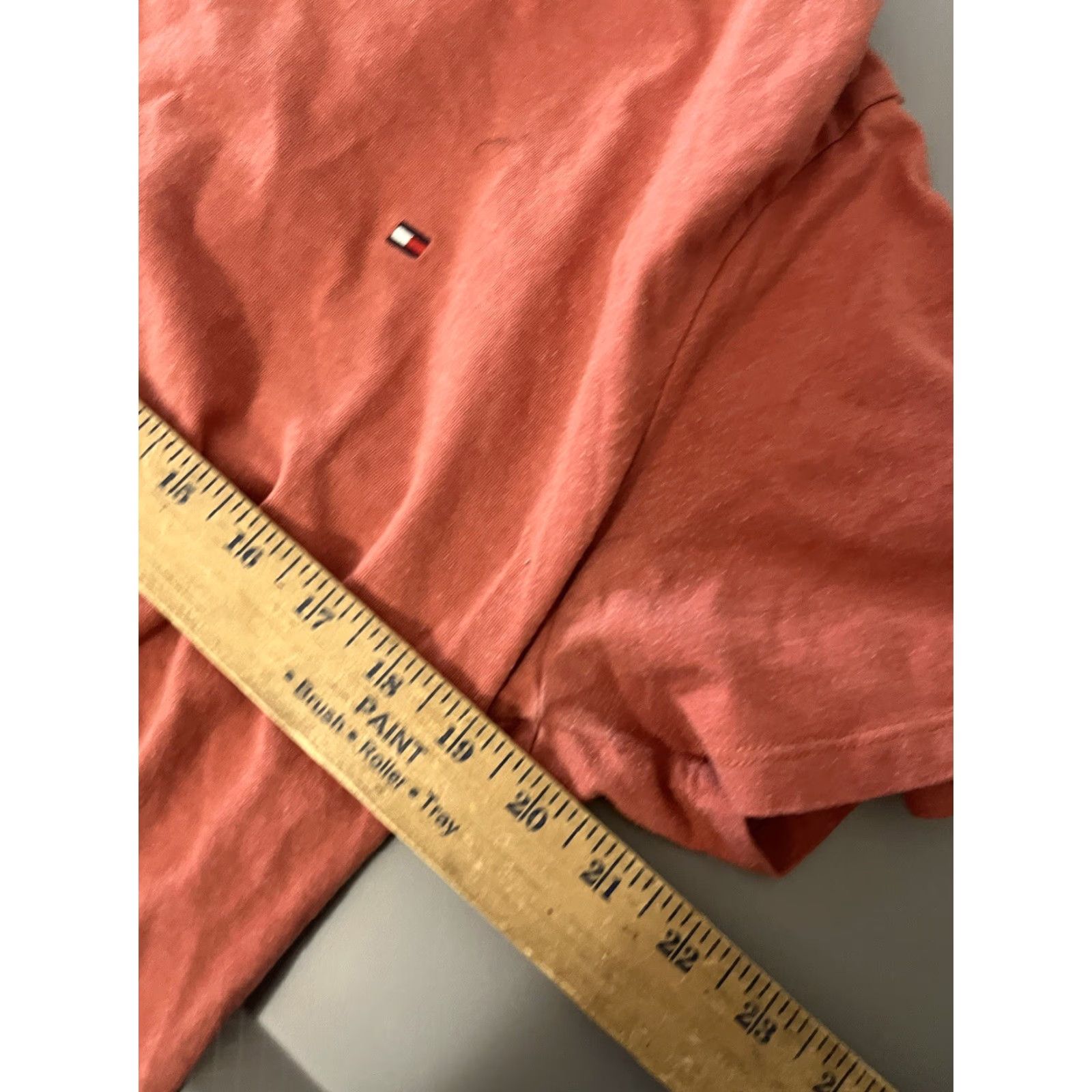 Tommy Hilfiger Tommy Hilfiger T-Shirt Men’s Size L Orange Logo Short Sleeve Pocket Tee 90s Classic Crew Neck Cotton Shirt Mens Size US L / EU 52-54 / 3 - 5 Thumbnail