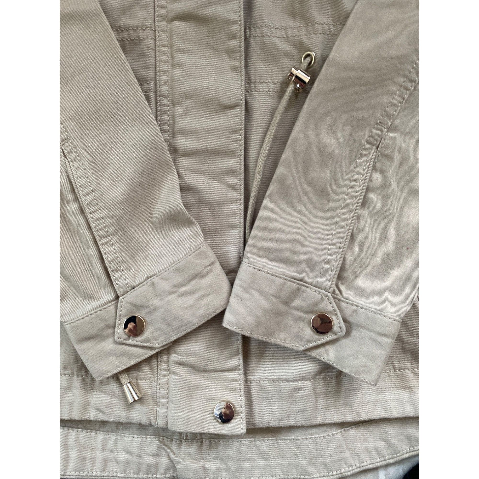 H&M H&M DIVIDED WOMEN'S KHAKI HOODED UTILITY ANORAK JACKET SZ 4 Size S / US 4 / IT 40 - 7 Thumbnail