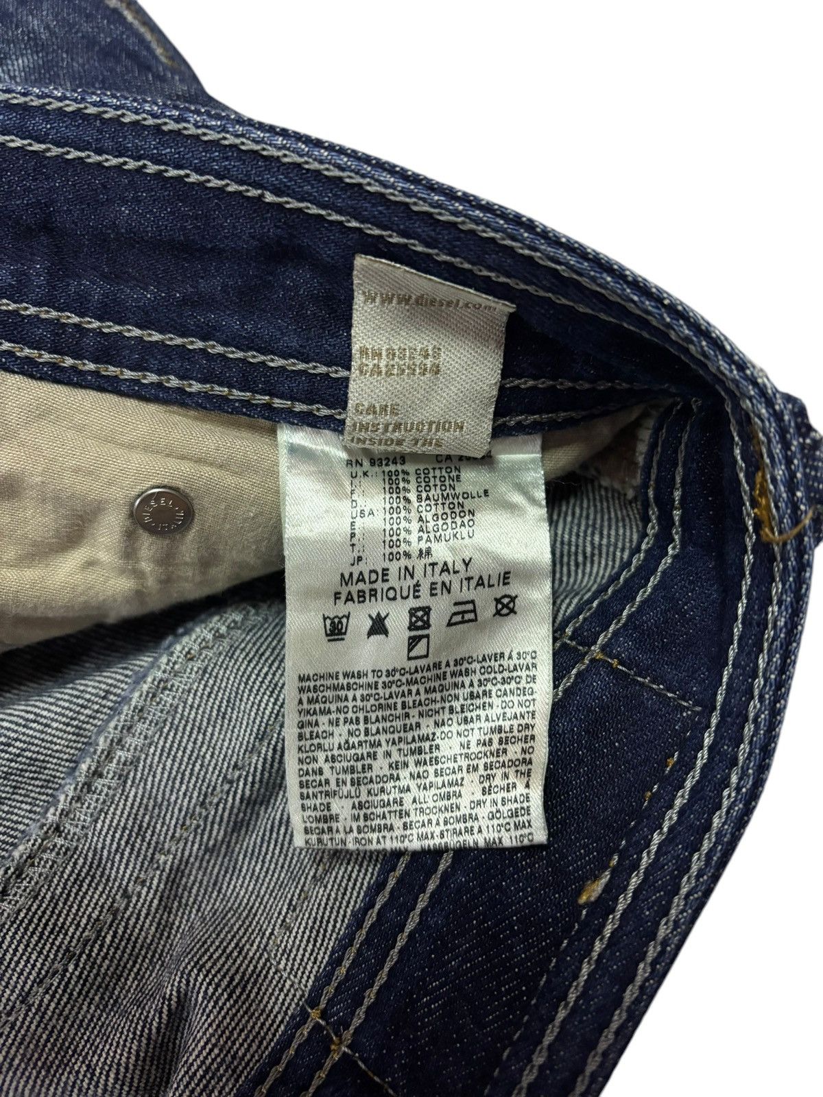 Diesel × Vintage Italy Diesel Timmen Baumwolle Faded Distressed Jeans Size US 32 / EU 48 - 8 Thumbnail